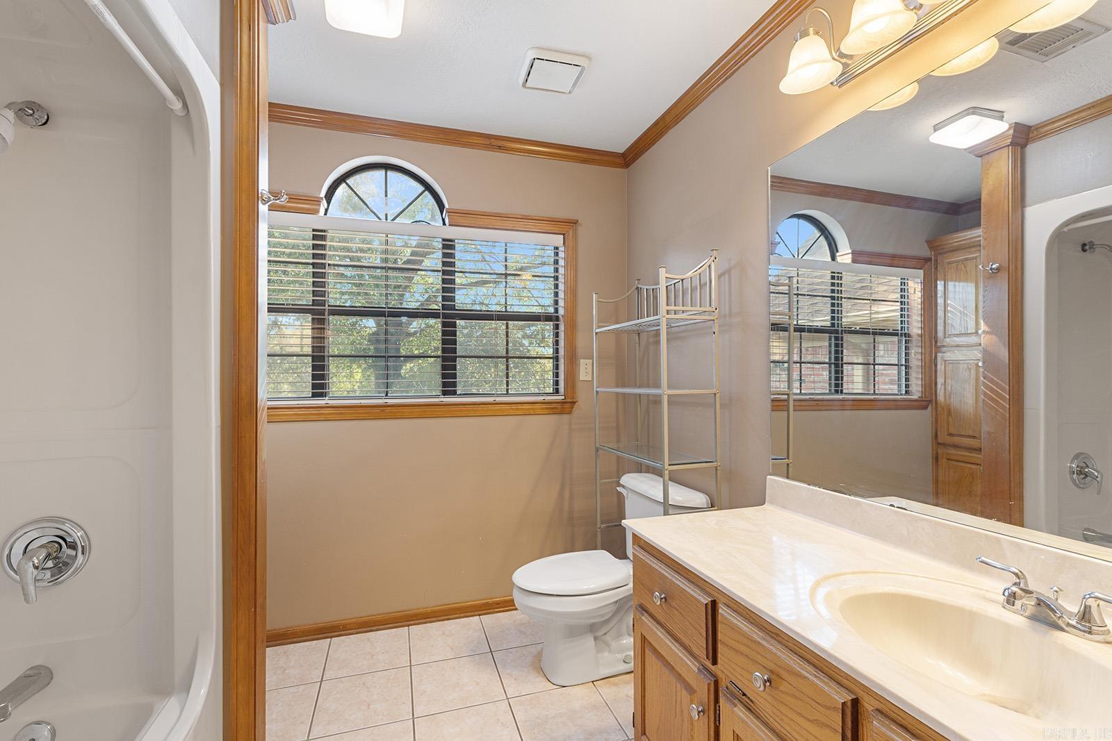 EDGEWATER ADDN - Residential