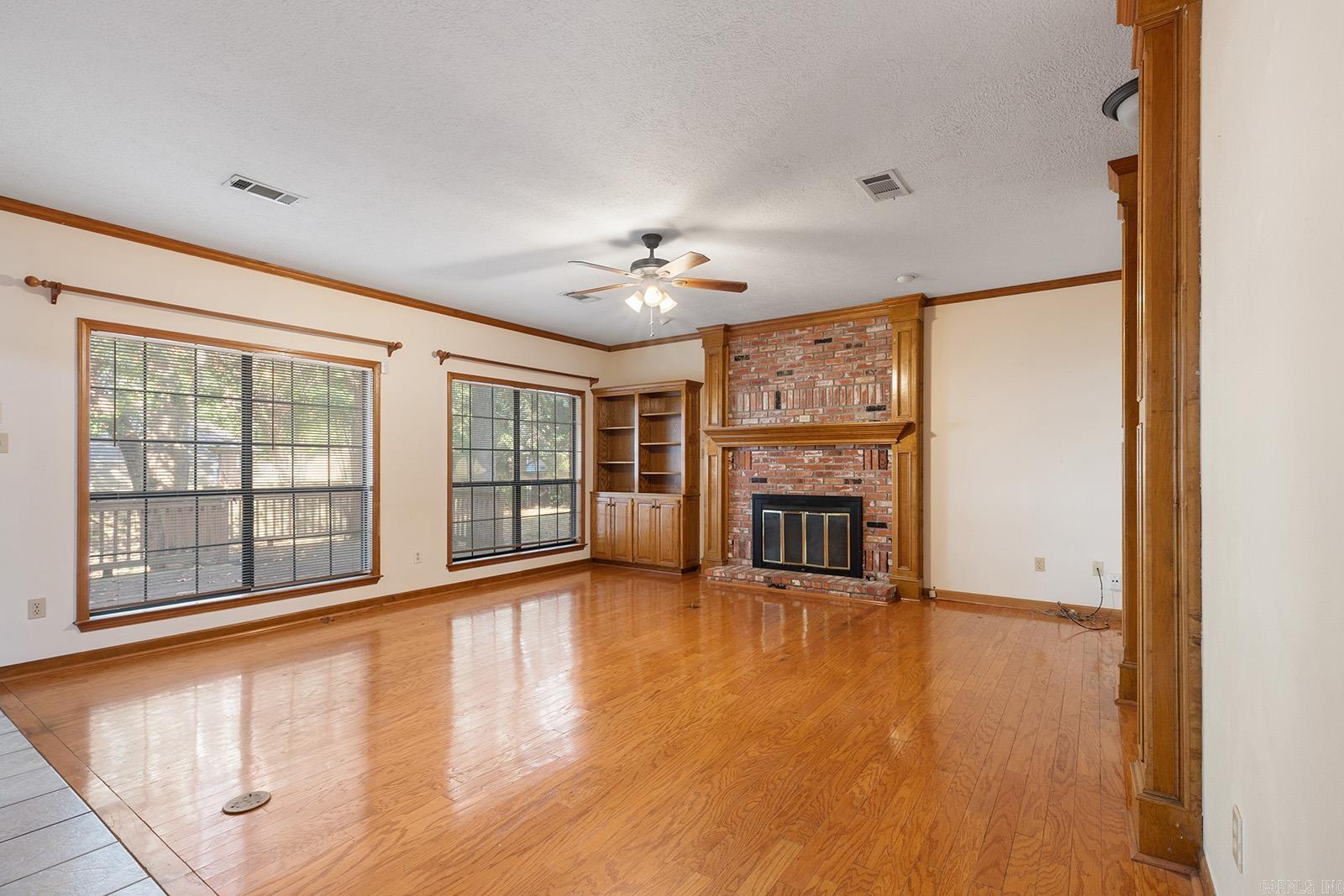 EDGEWATER ADDN - Residential