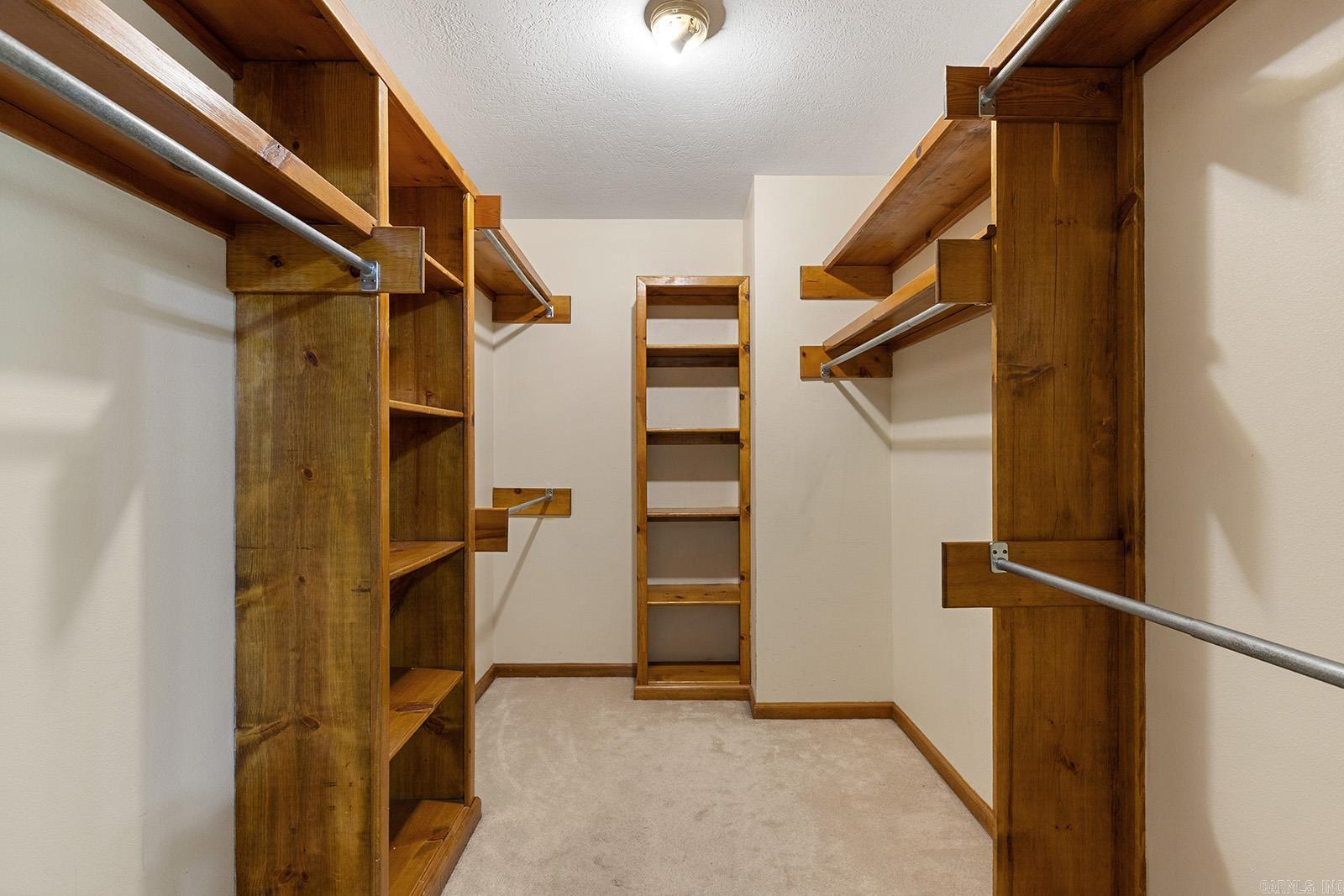 EDGEWATER ADDN - Residential