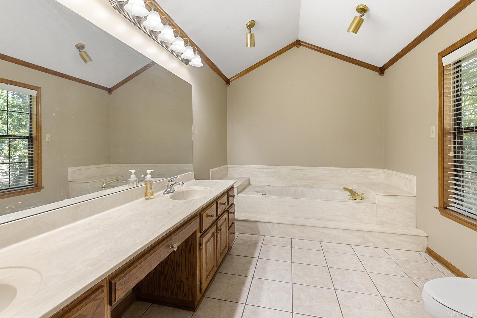 EDGEWATER ADDN - Residential