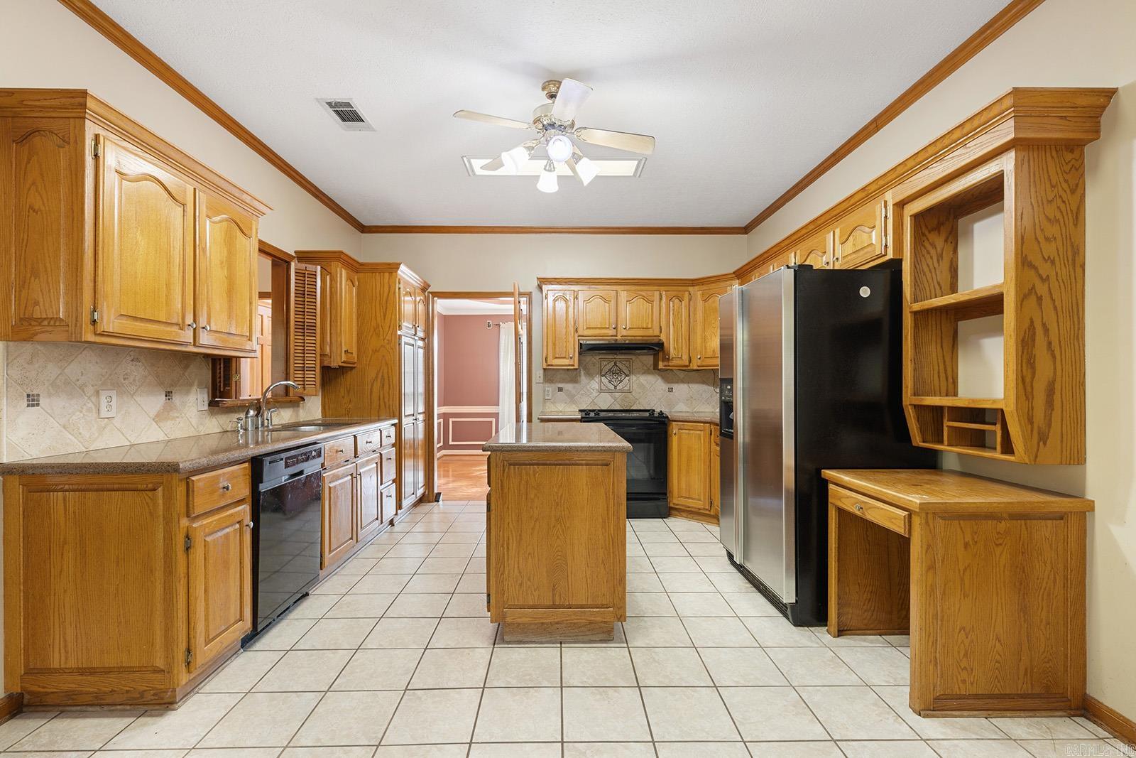 EDGEWATER ADDN - Residential