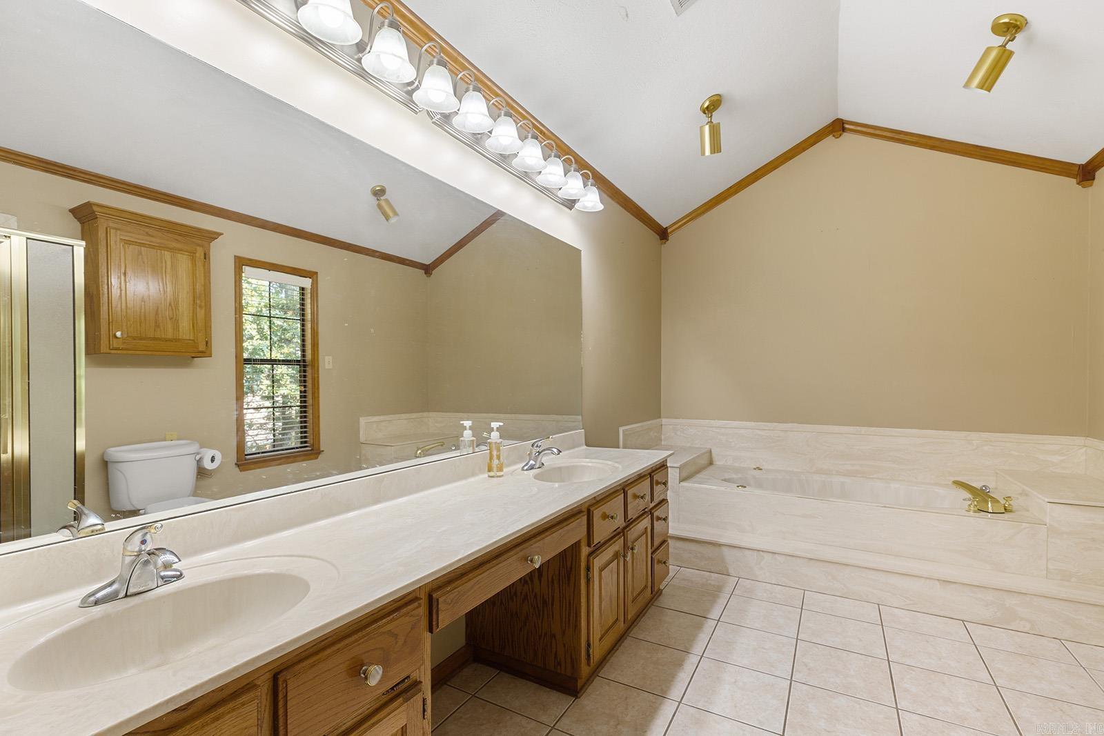 EDGEWATER ADDN - Residential