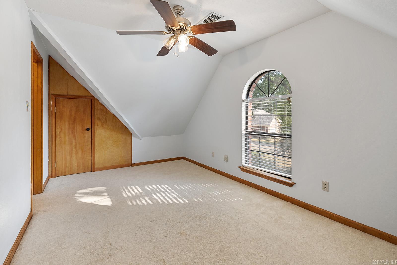 EDGEWATER ADDN - Residential