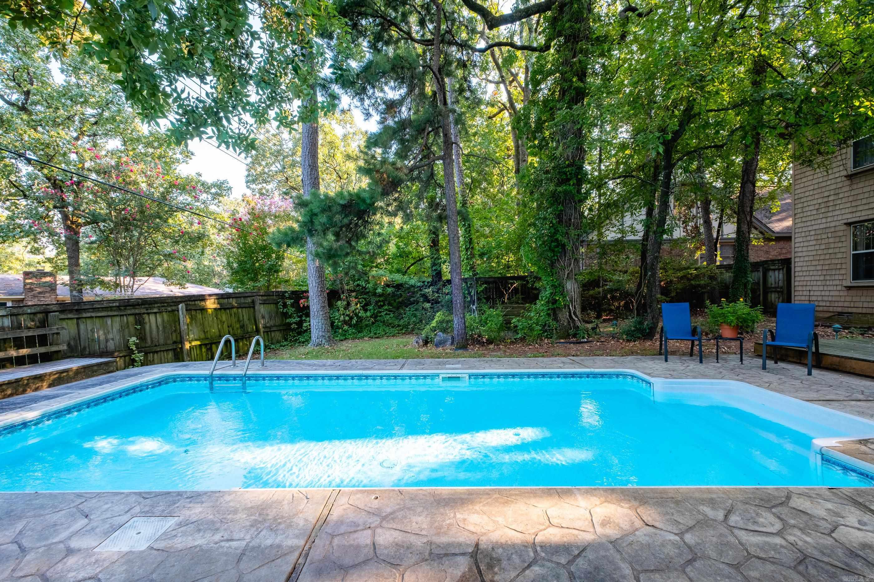 FAWNWOOD - Residential