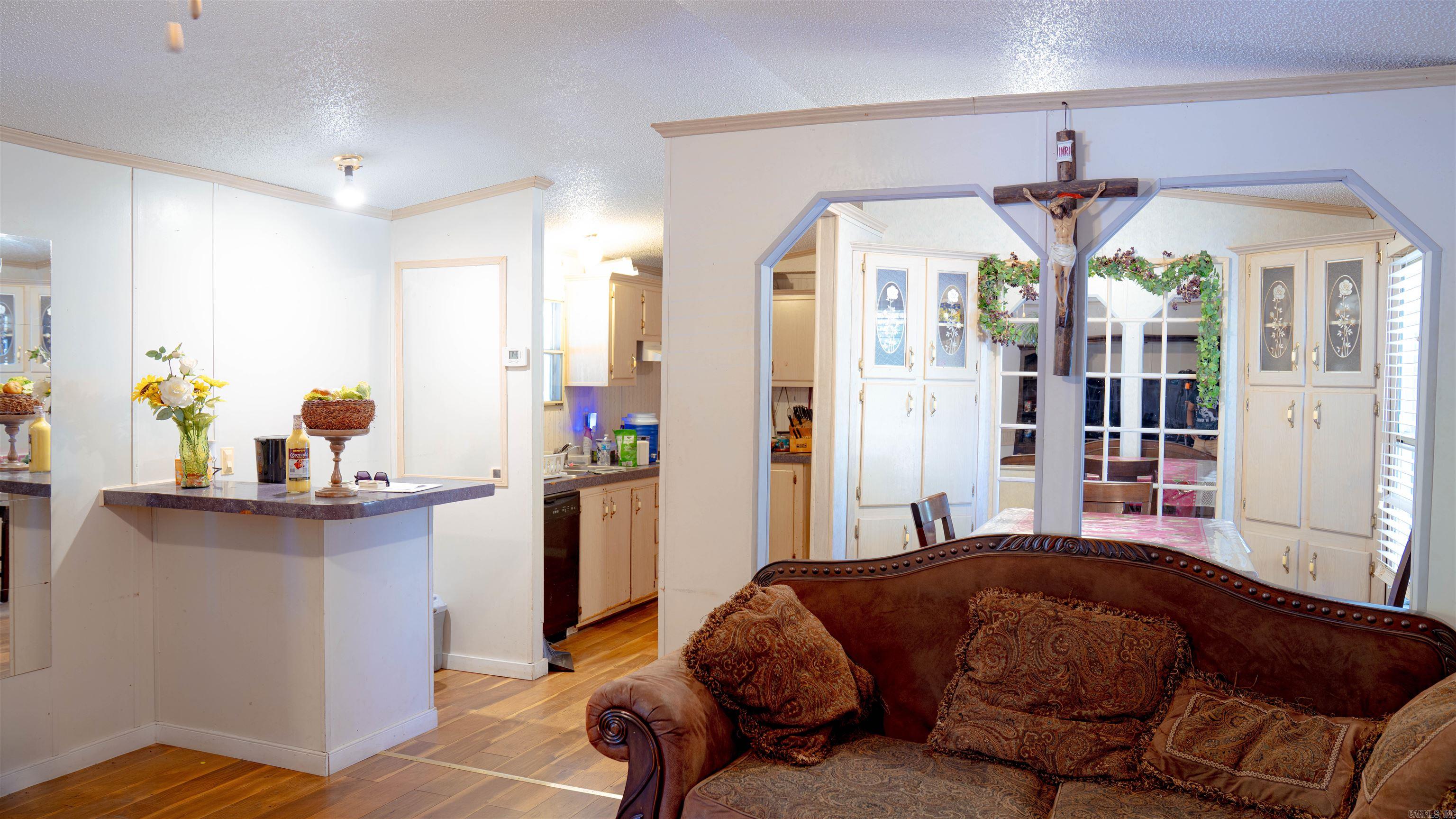 GREEN MANOR - Residential