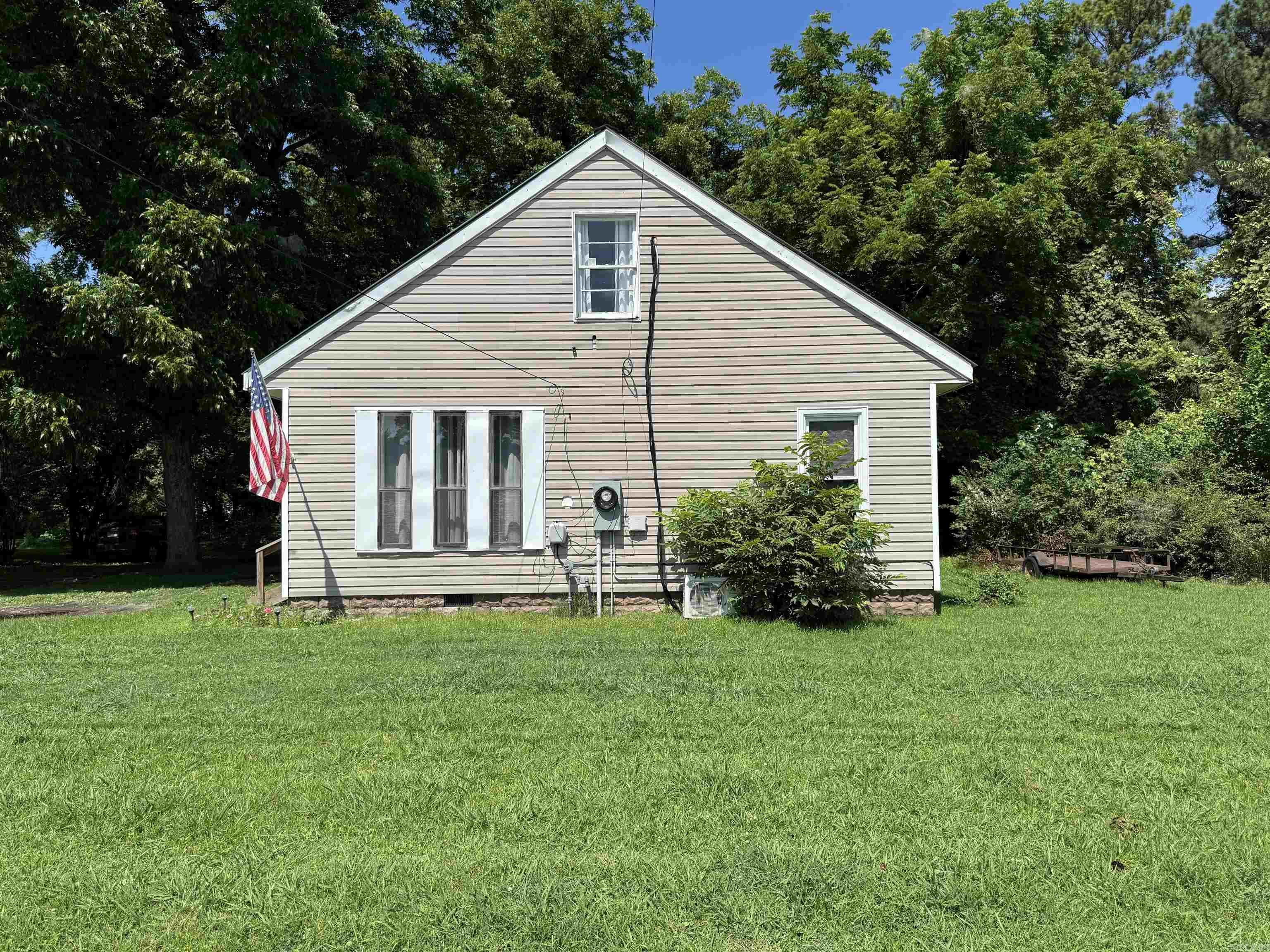 M&B PIGGOTT 2-20-8 - Residential