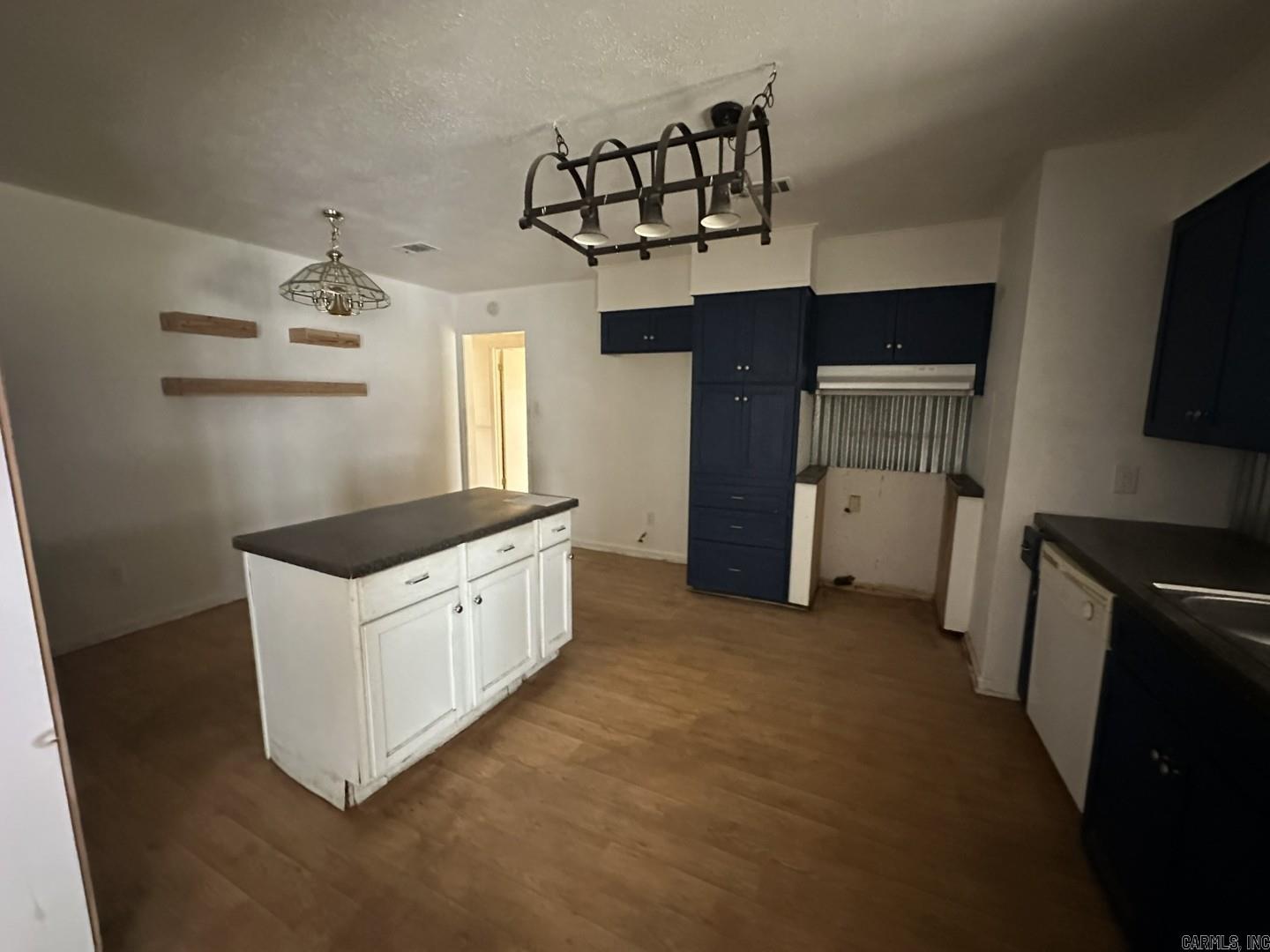 FOREST ACRES ADD - Residential