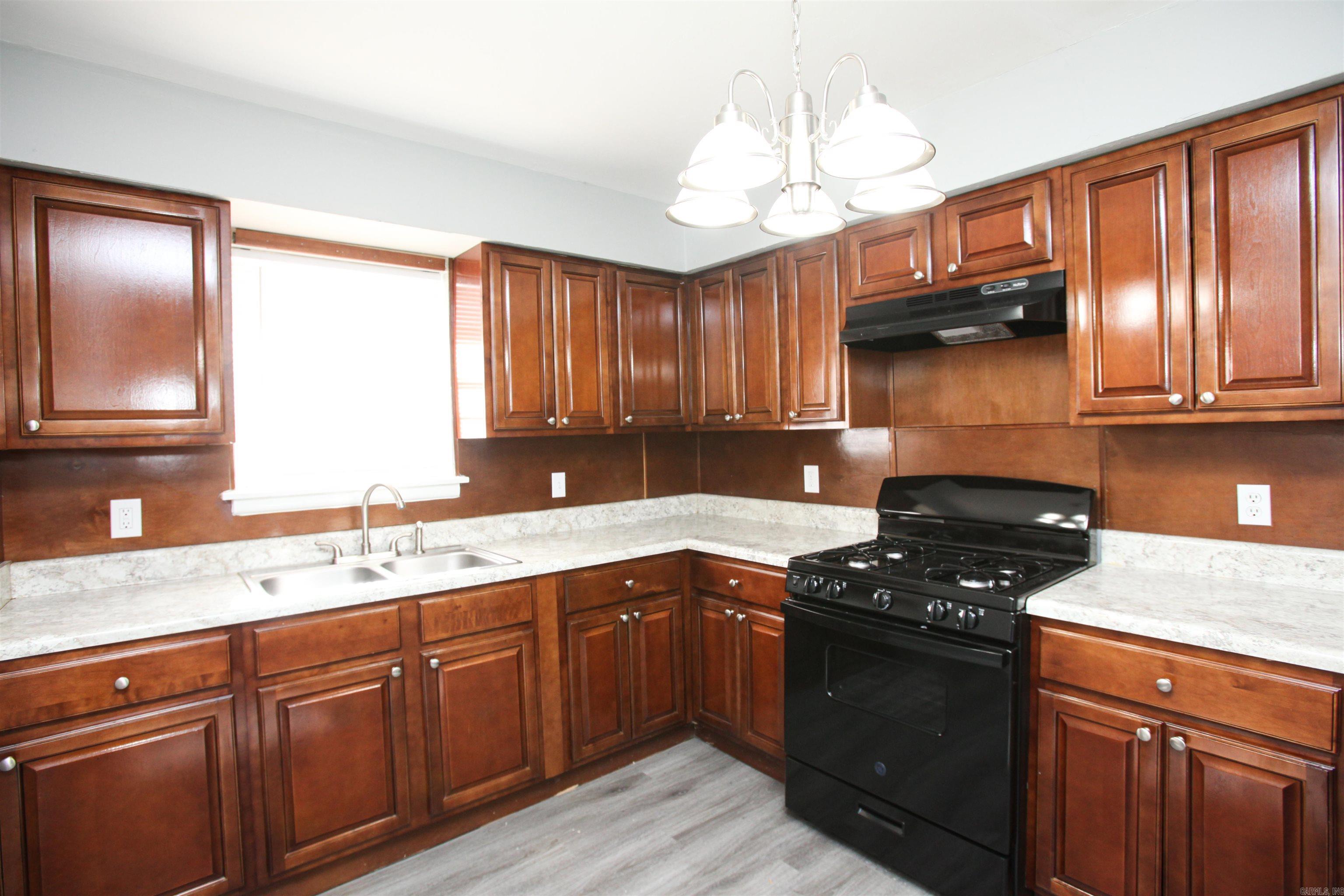 Riffel & Holder - Residential Lease