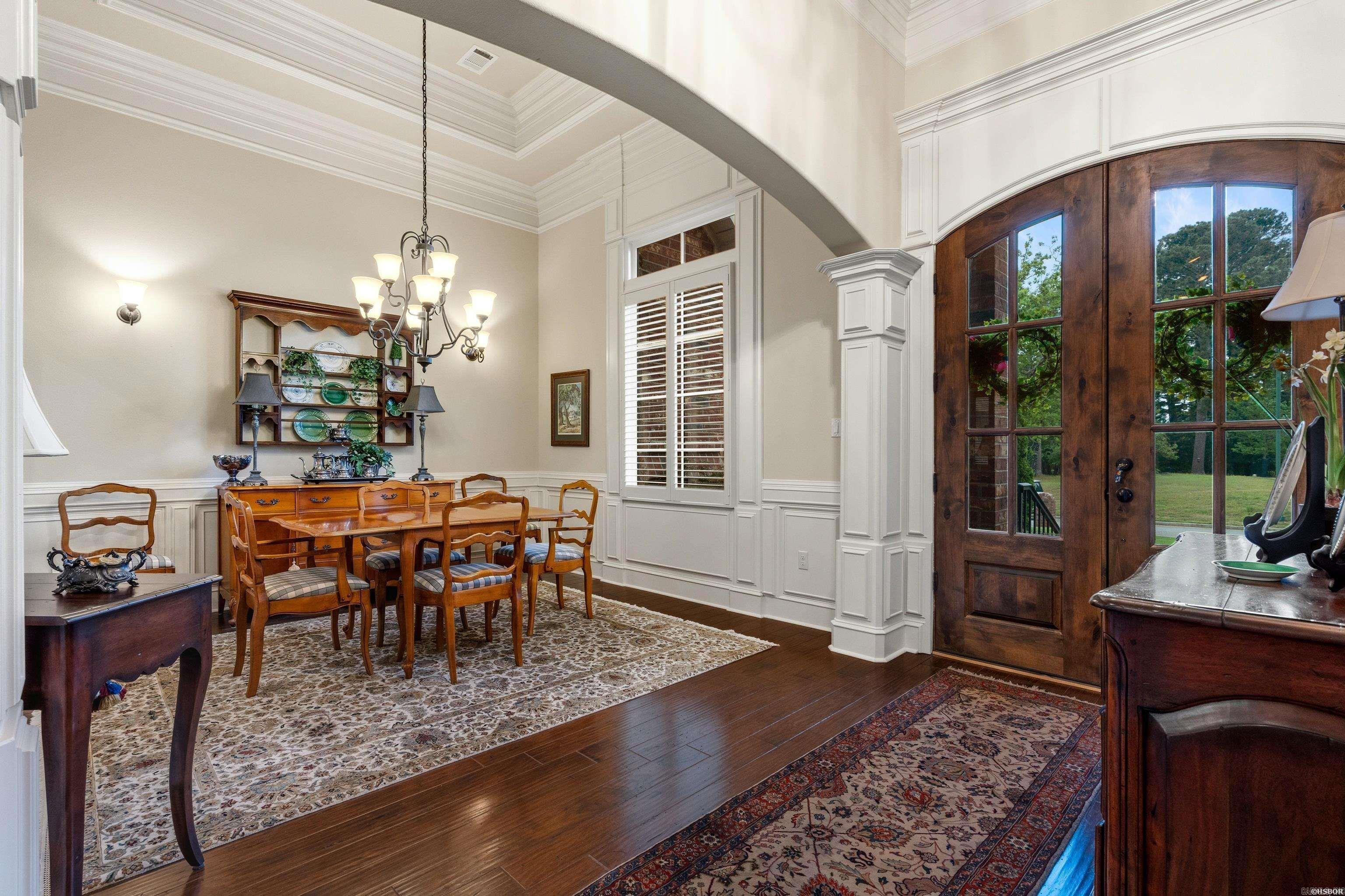 ARLINGTON PARK - Residential