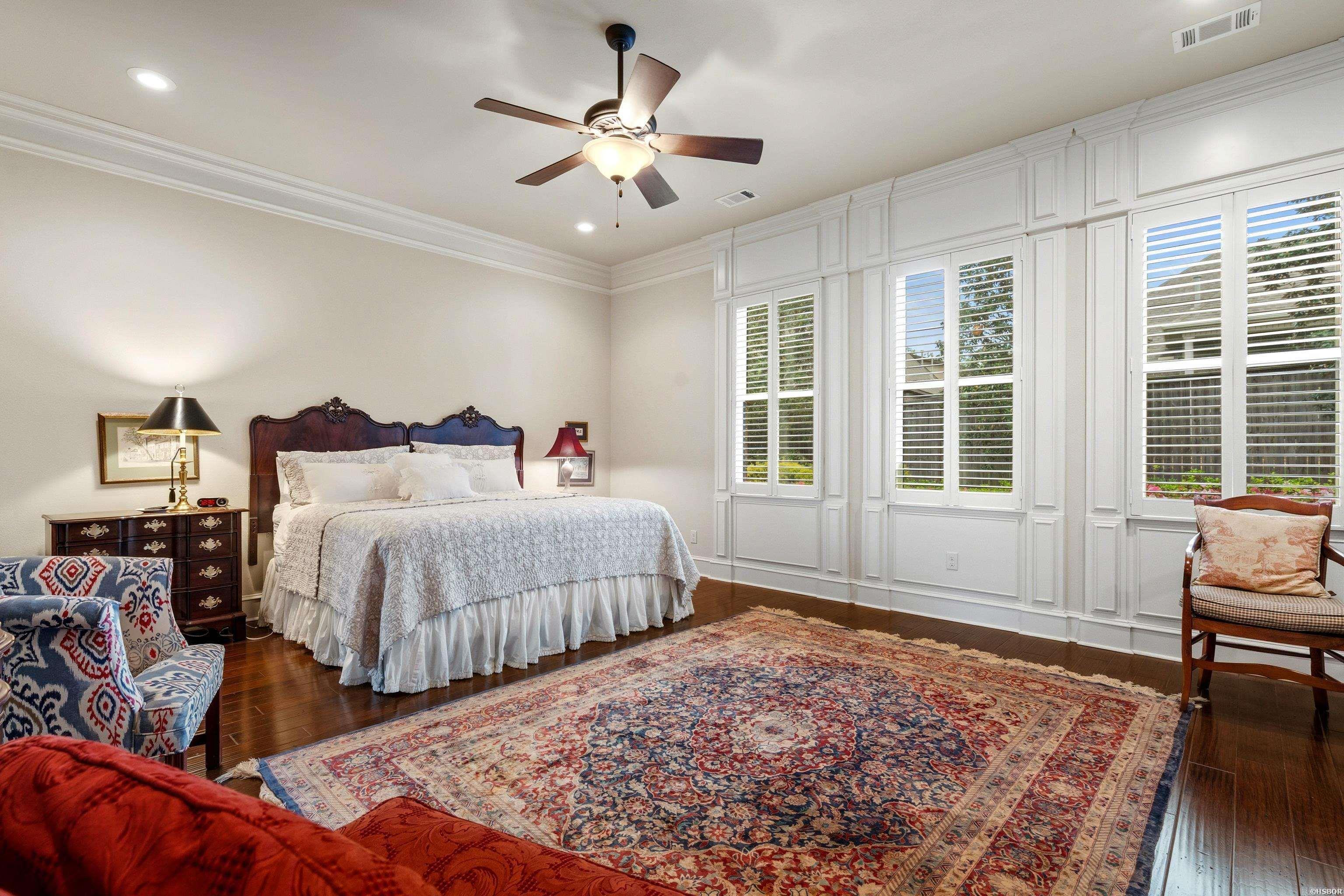 ARLINGTON PARK - Residential