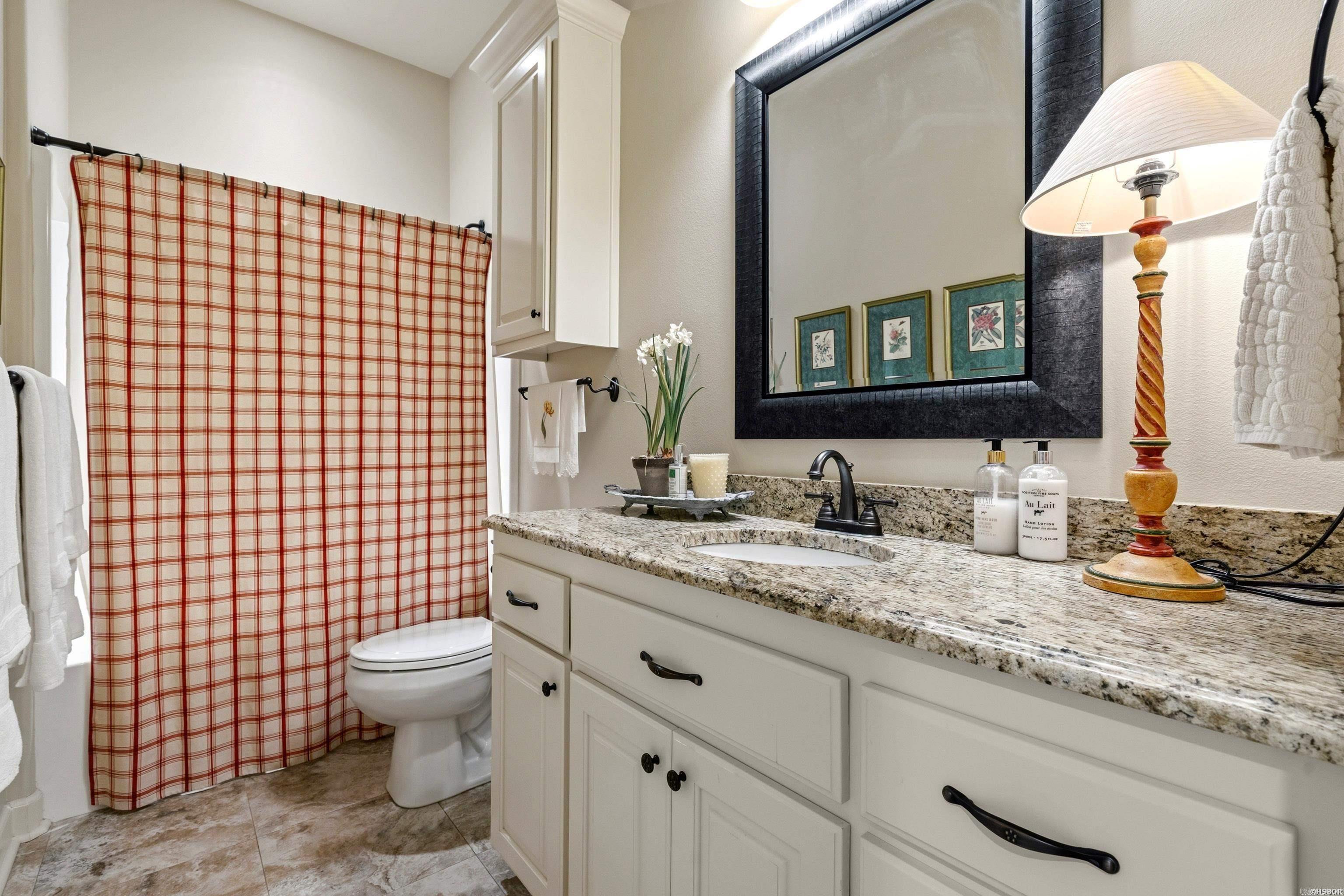 ARLINGTON PARK - Residential