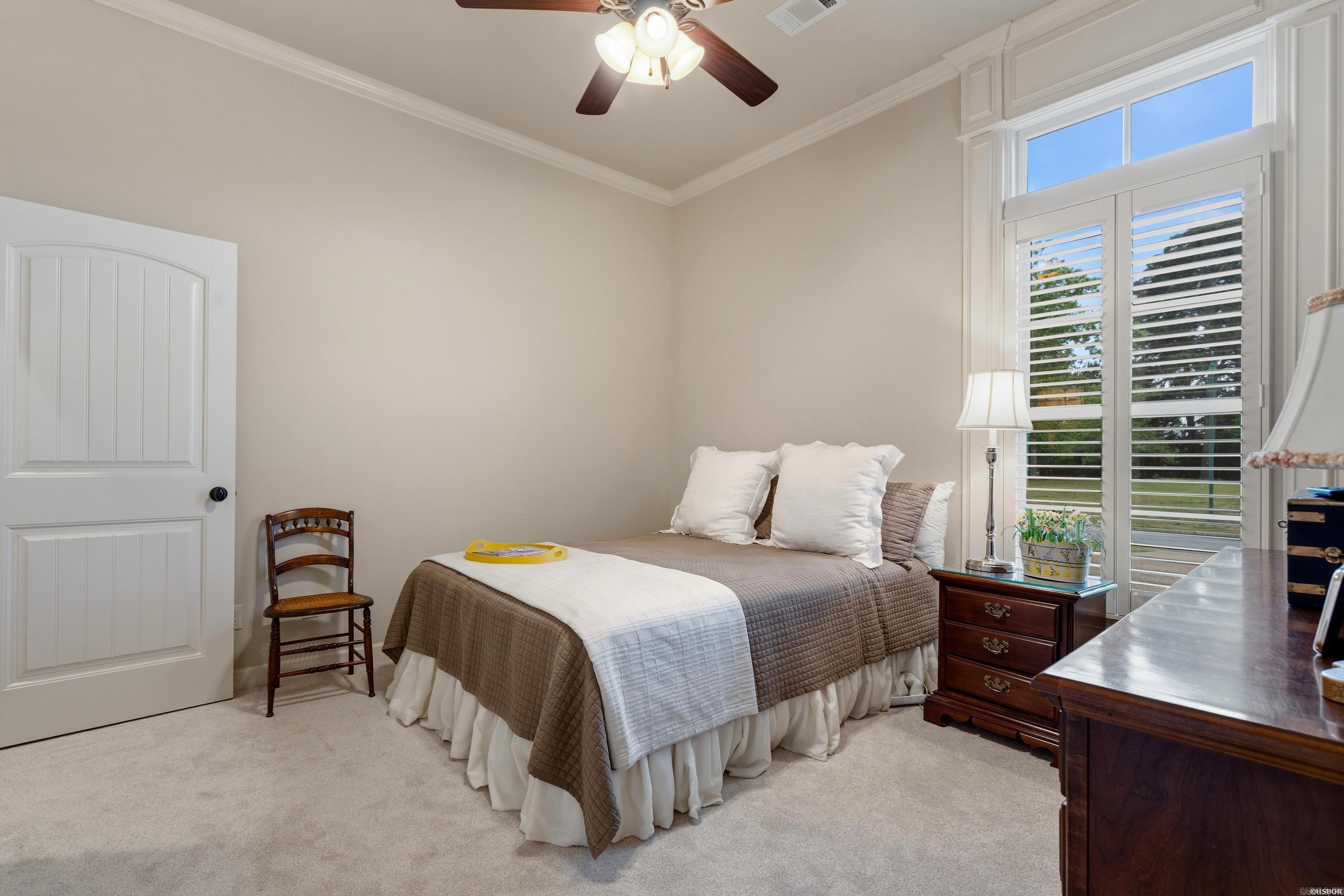 ARLINGTON PARK - Residential