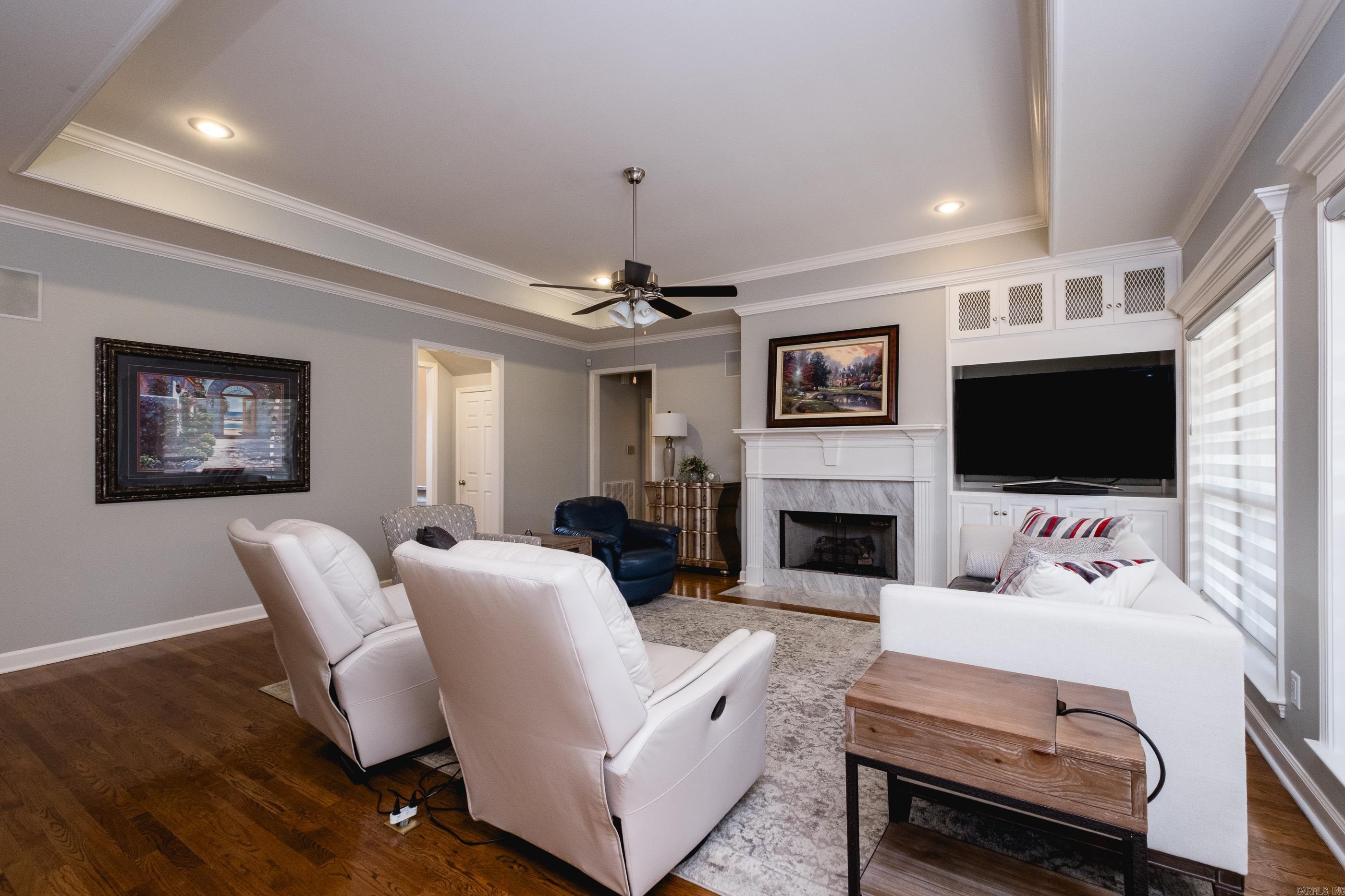 CHENAL VALLEY MARGEUAX - Residential