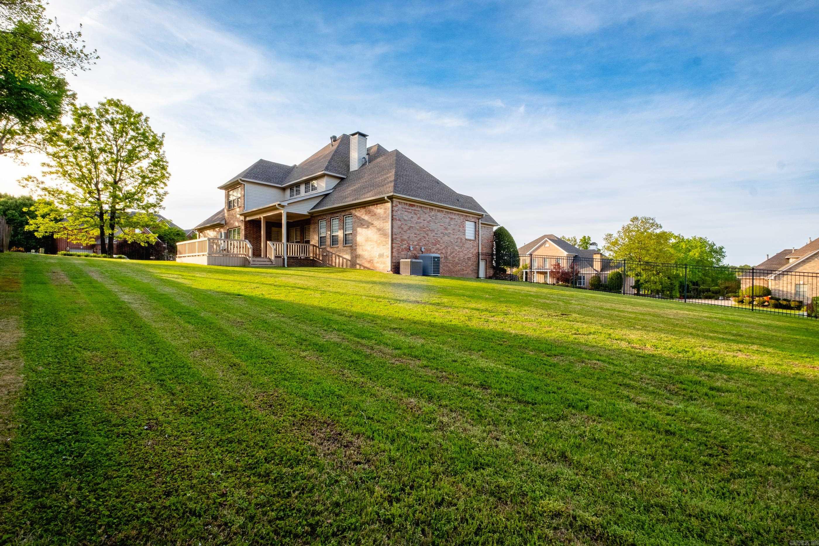 CHENAL VALLEY MARGEUAX - Residential