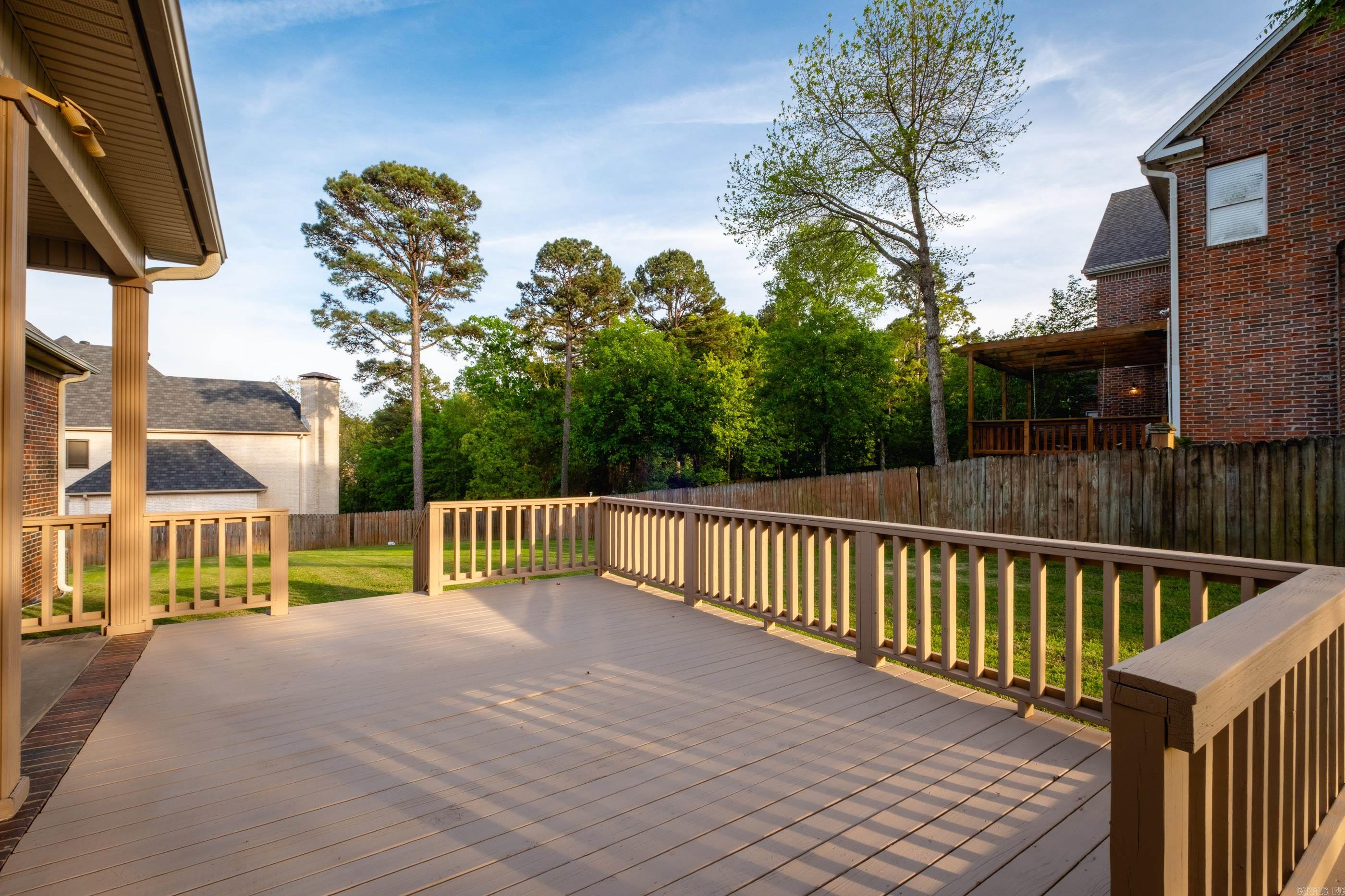 CHENAL VALLEY MARGEUAX - Residential