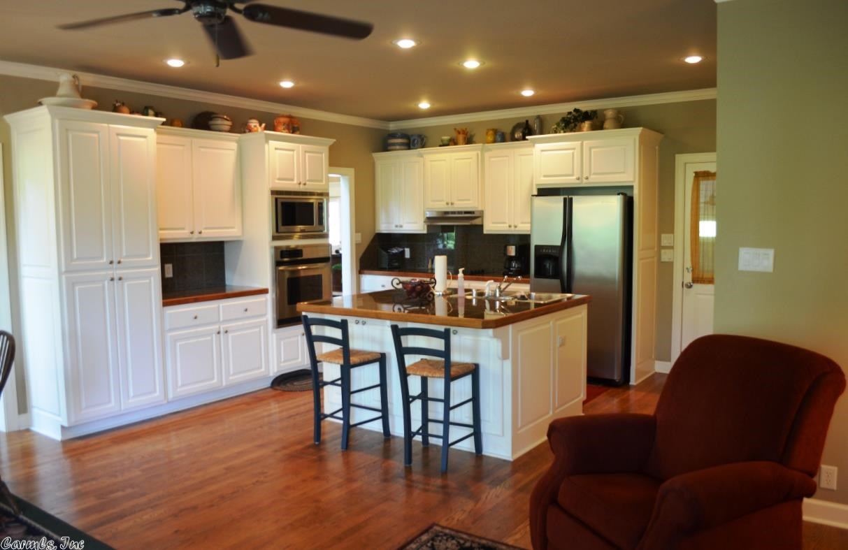 THE VILLAGES OF WELLINGTON - Residential