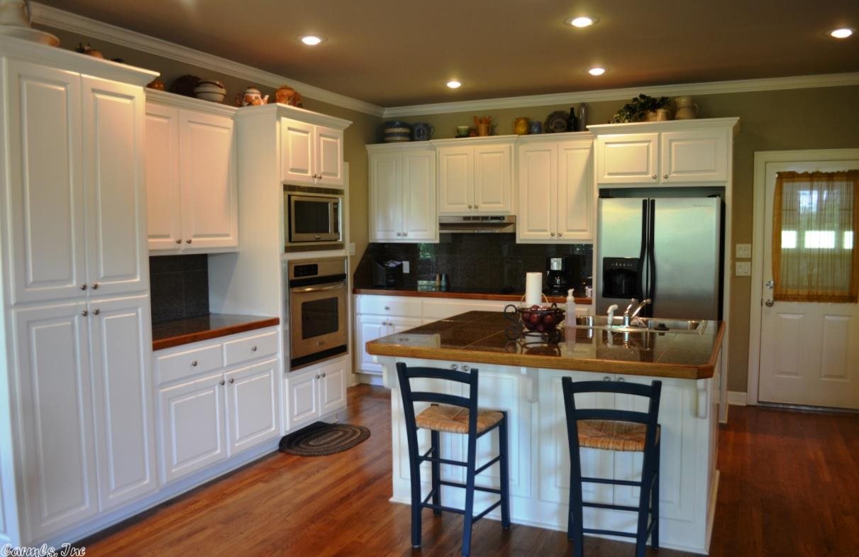 THE VILLAGES OF WELLINGTON - Residential