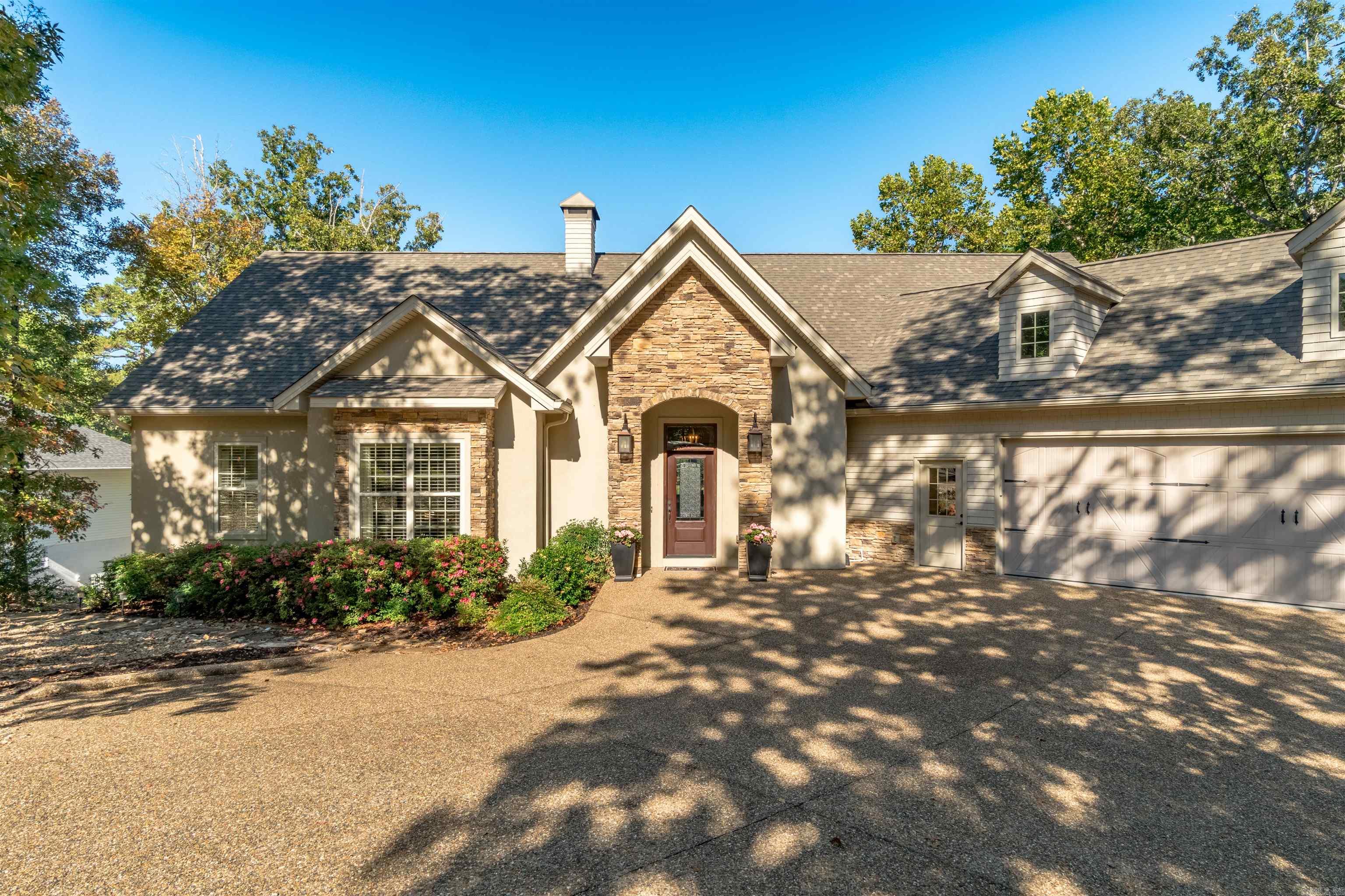 ISABELLA - Residential