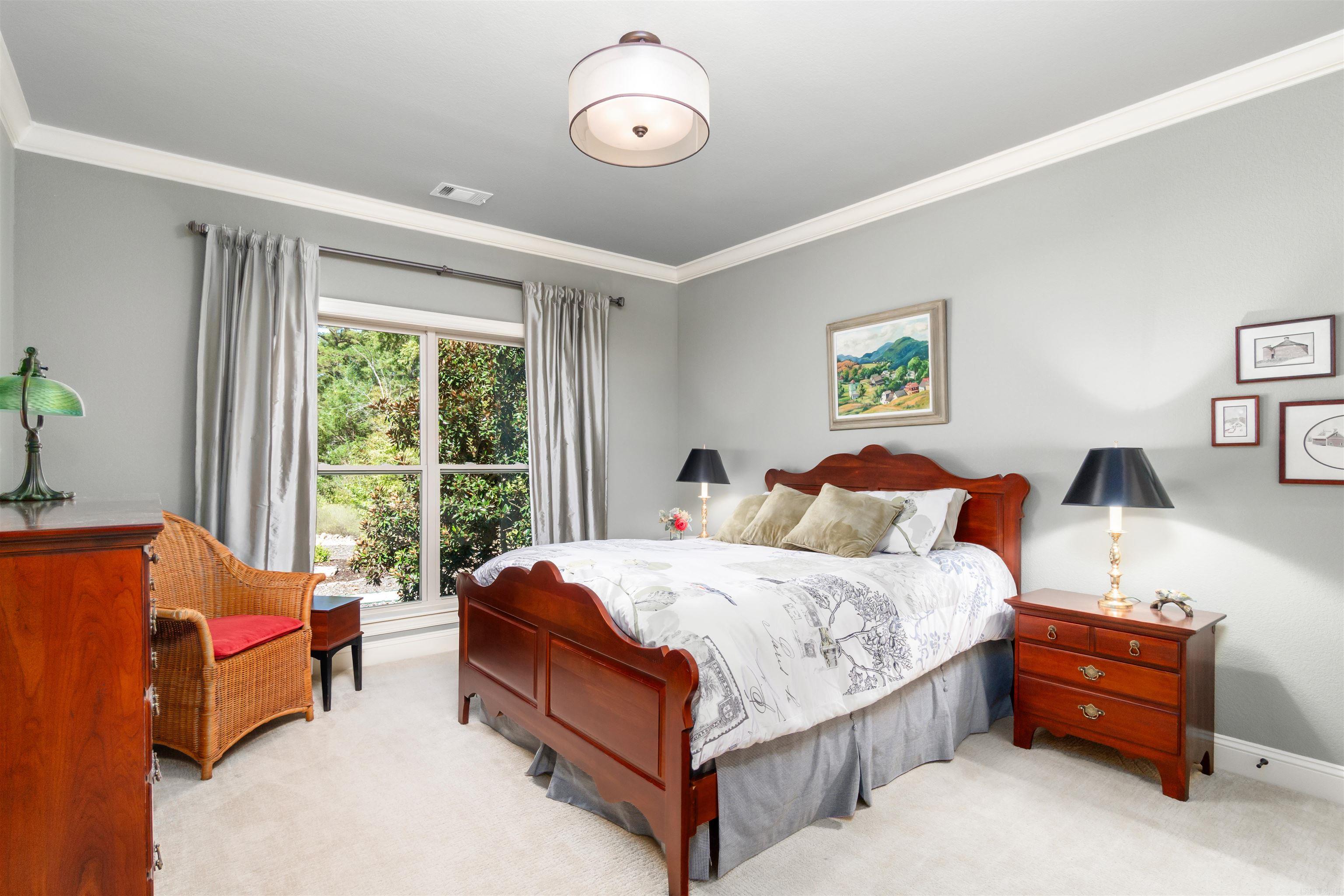 ISABELLA - Residential