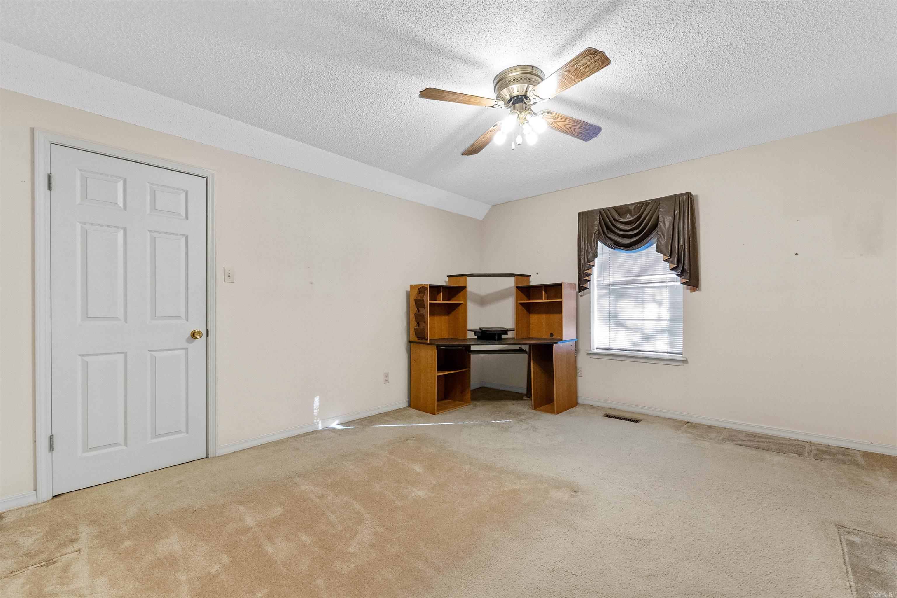 WESTLAKE - Residential