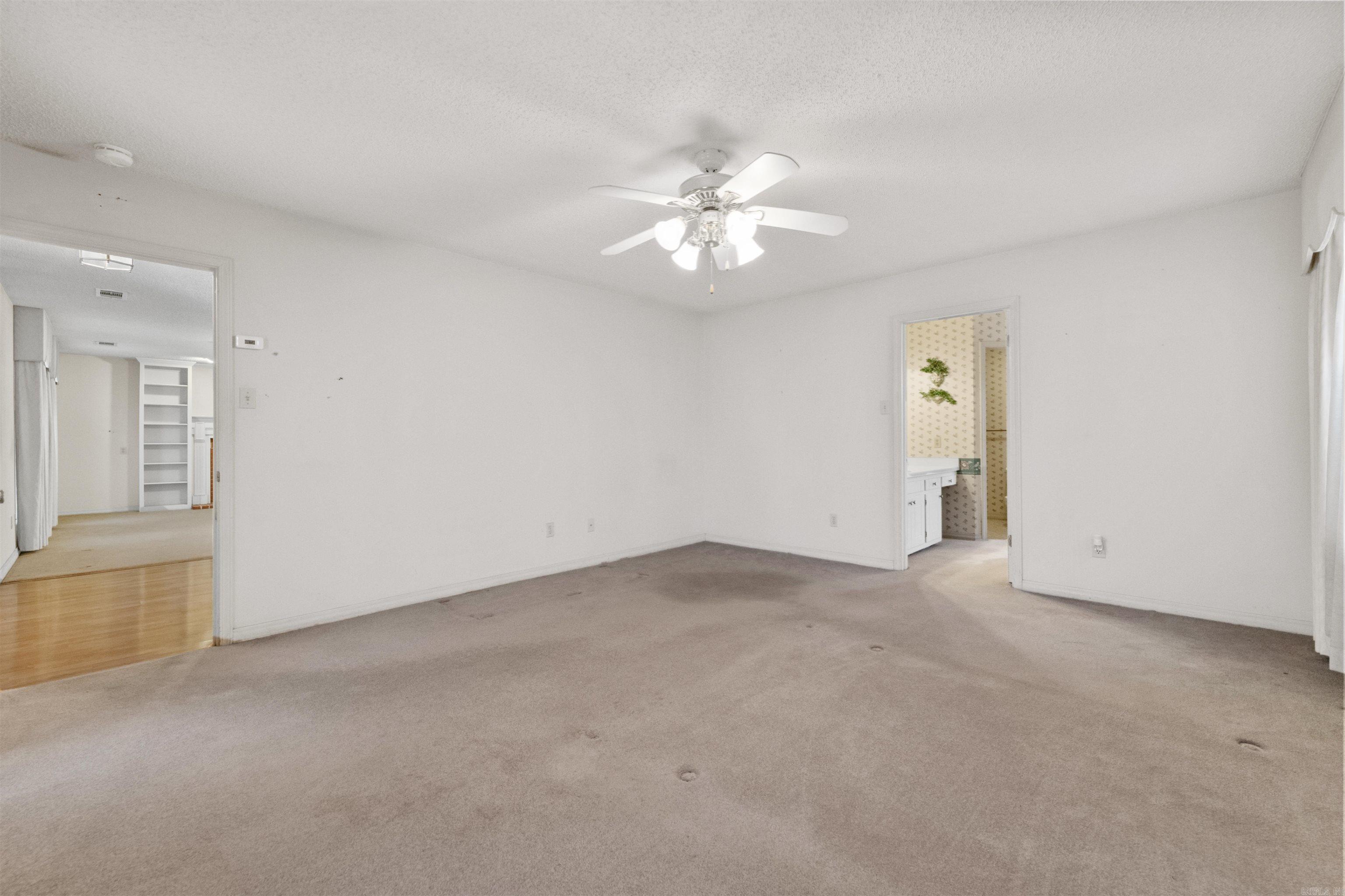 WESTLAKE - Residential