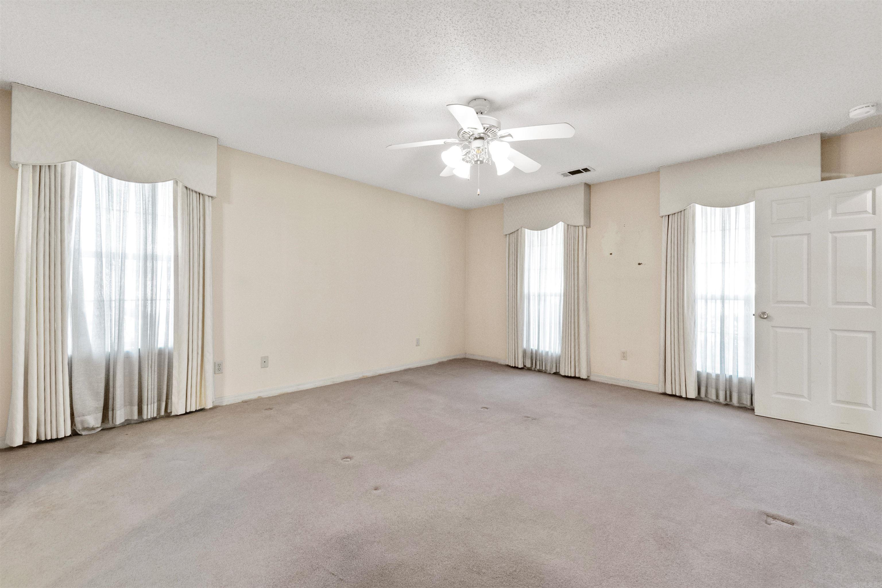 WESTLAKE - Residential