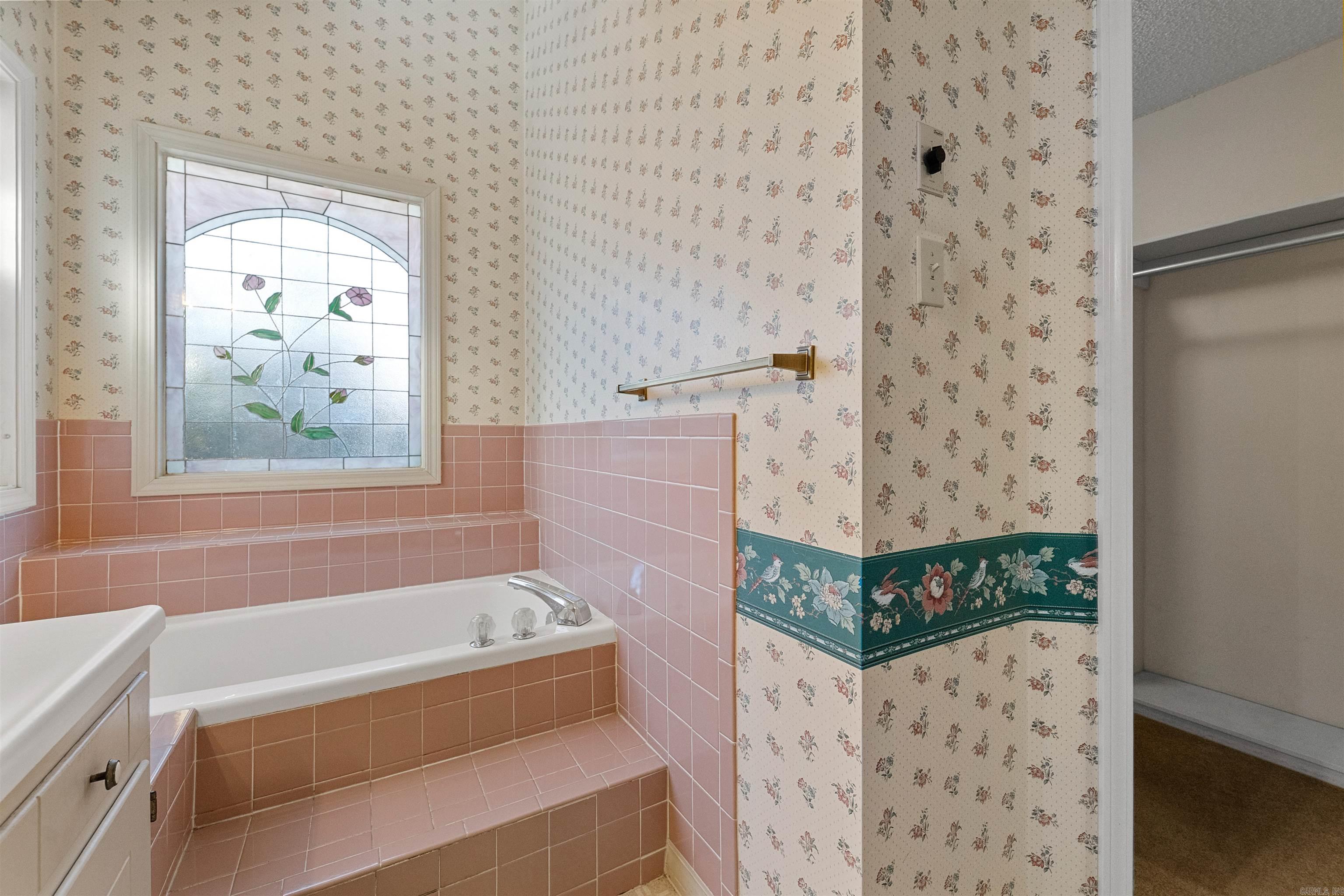 WESTLAKE - Residential