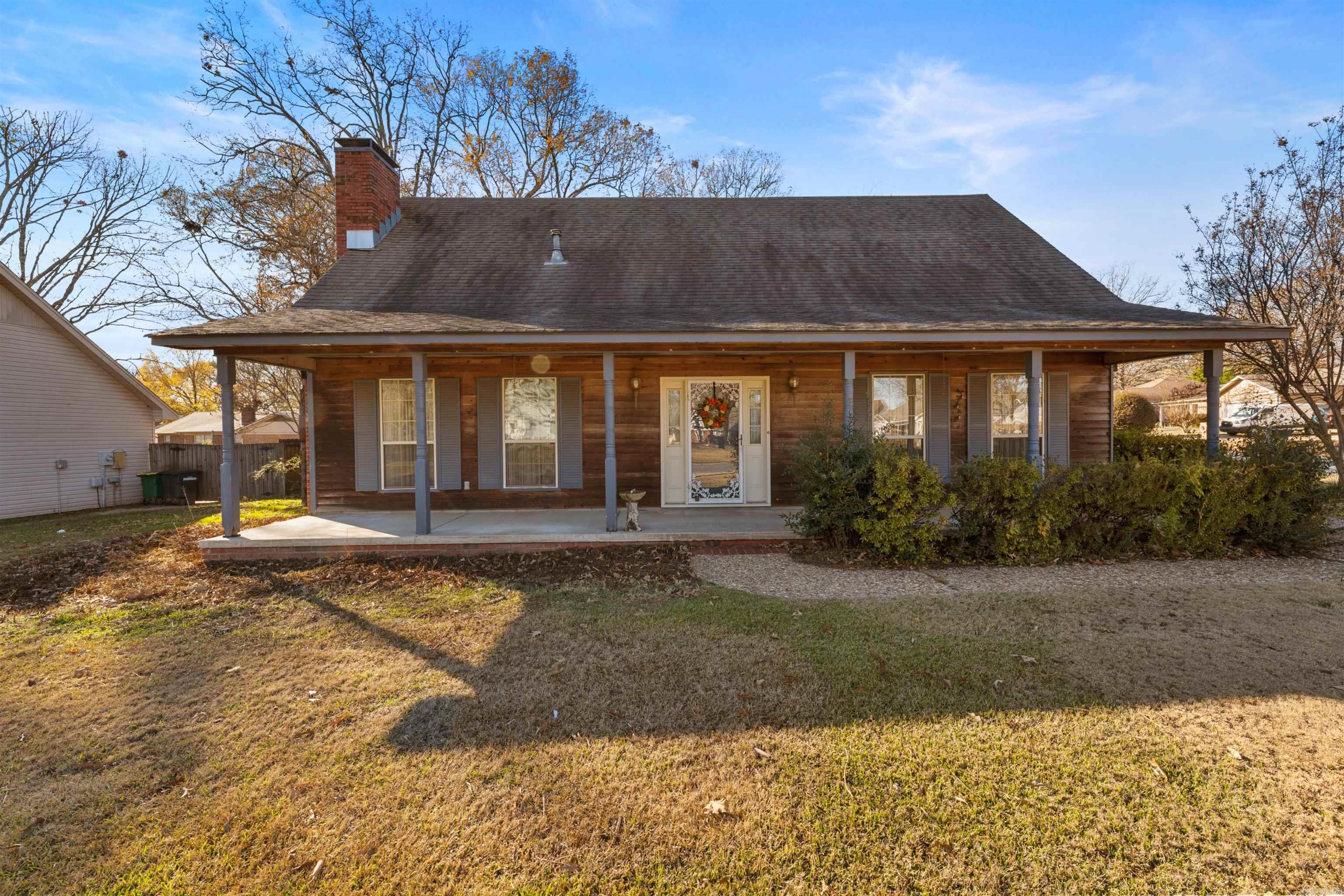 WESTLAKE - Residential