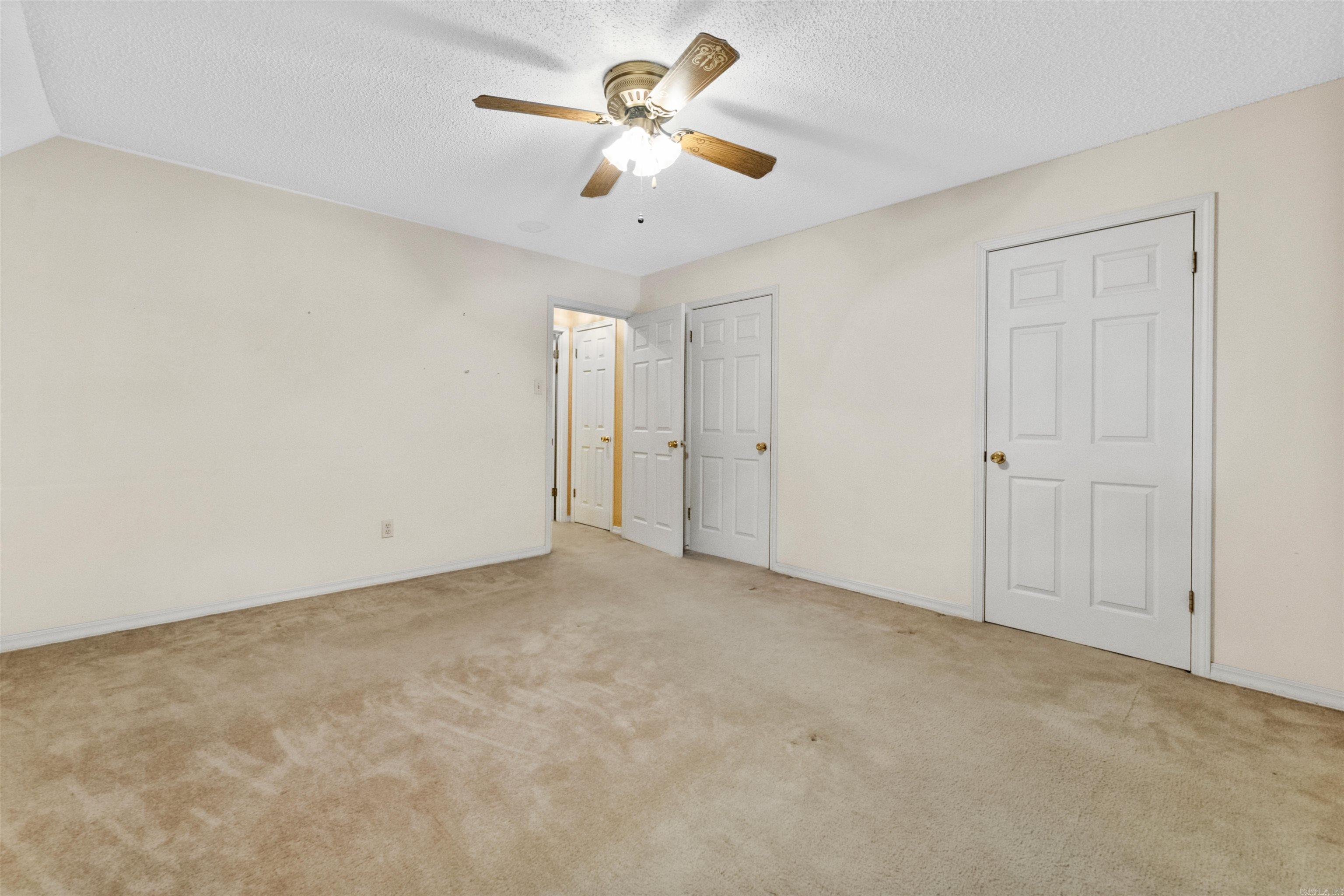 WESTLAKE - Residential