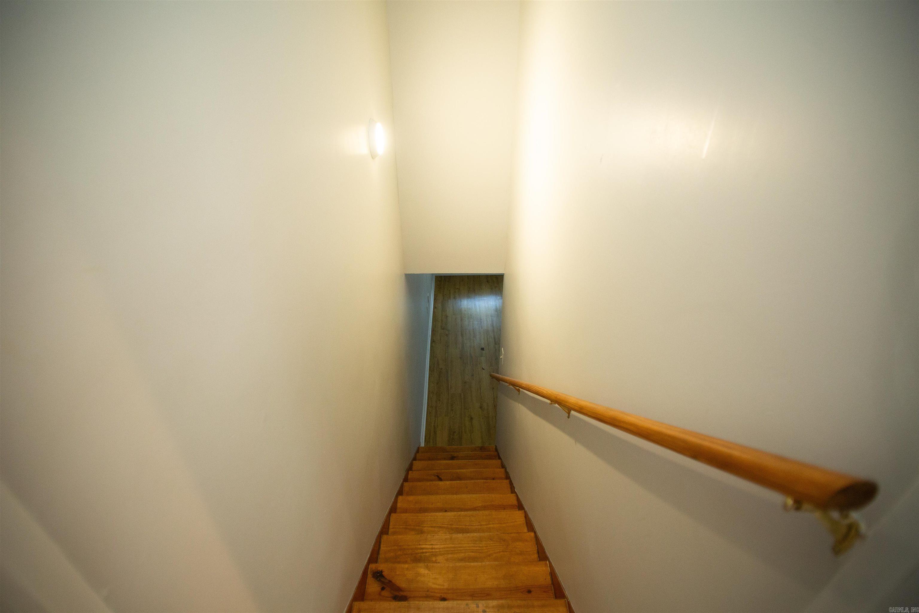 COOLWOOD - Residential