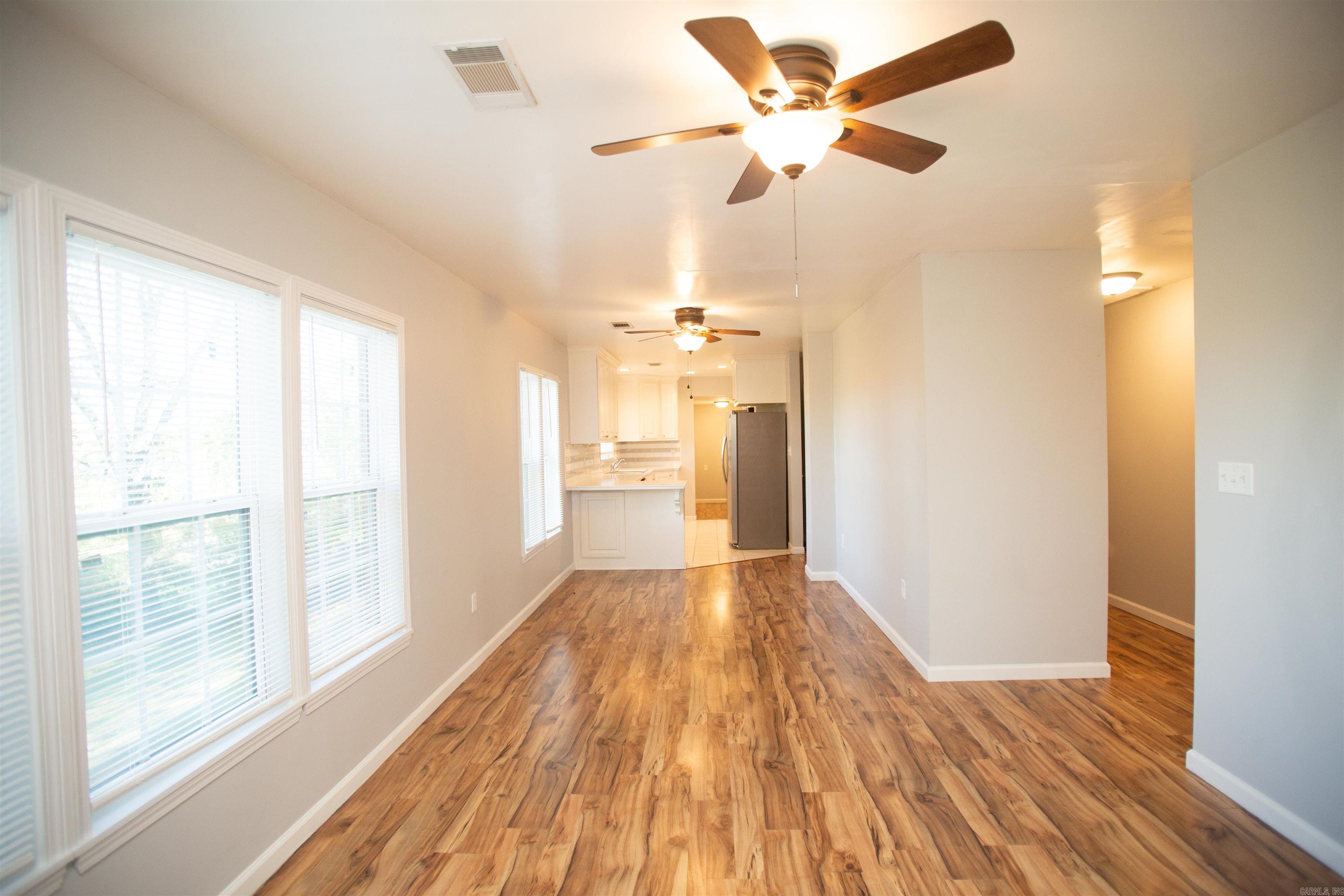 COOLWOOD - Residential