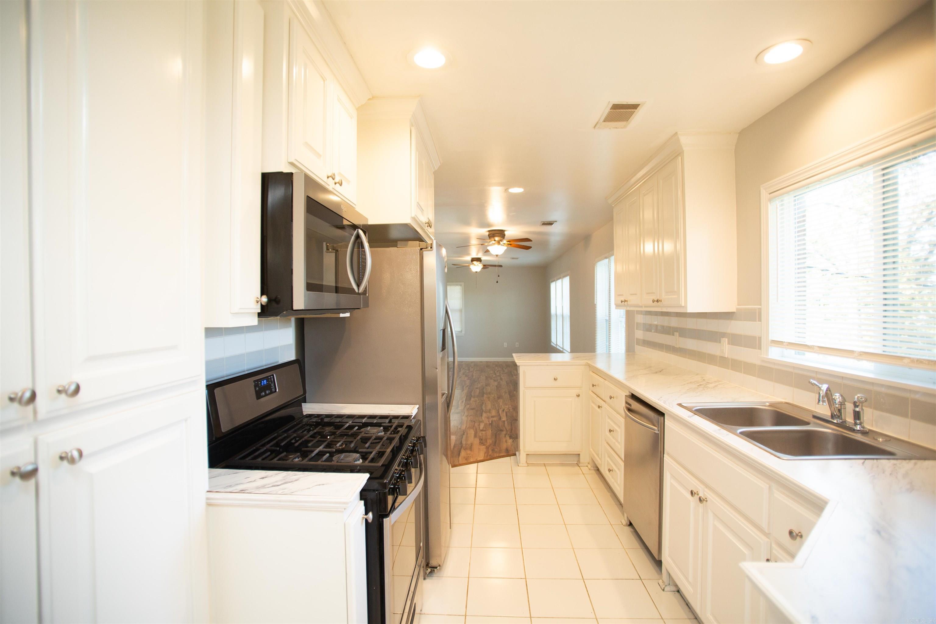 COOLWOOD - Residential