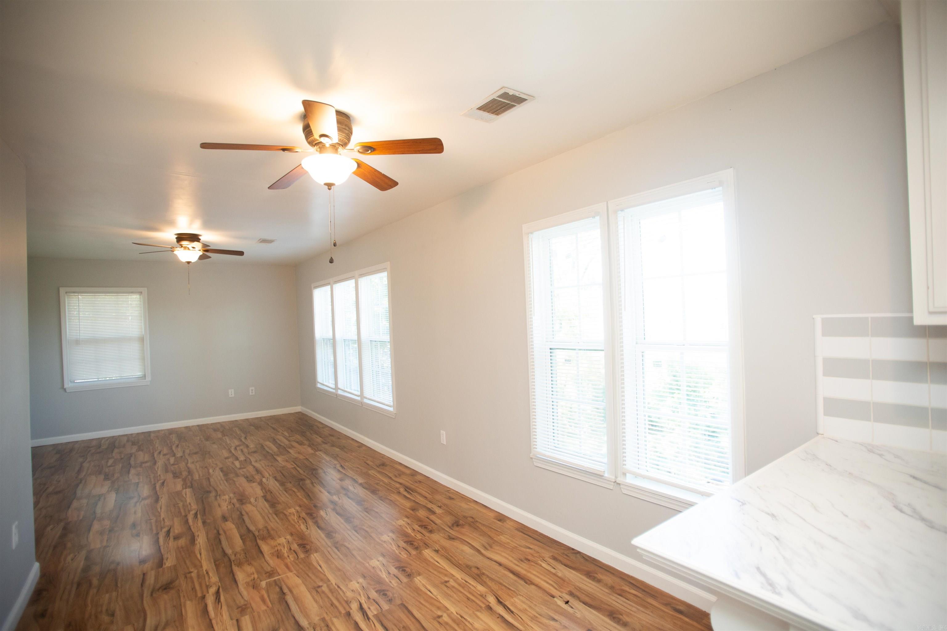 COOLWOOD - Residential