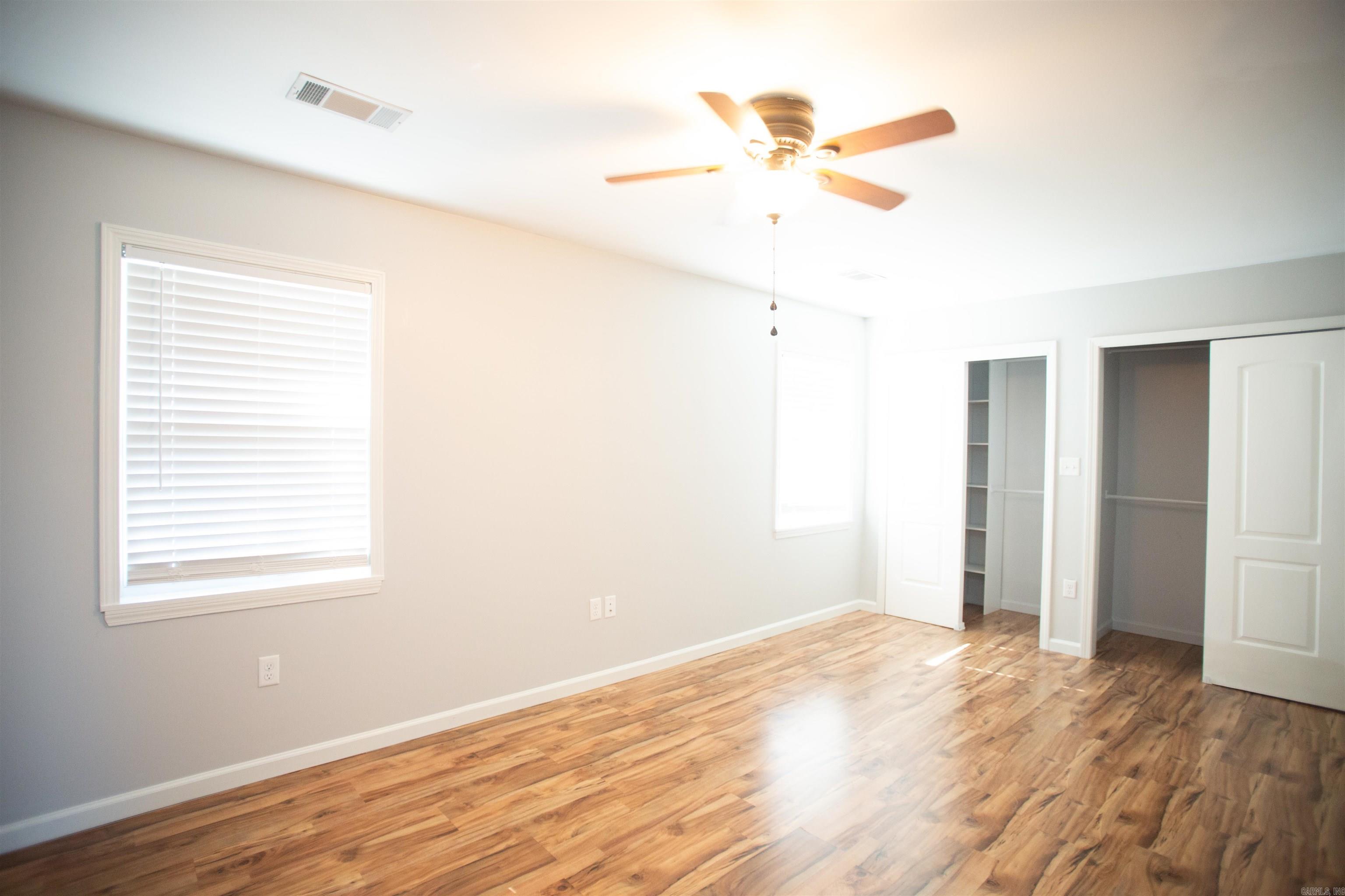 COOLWOOD - Residential