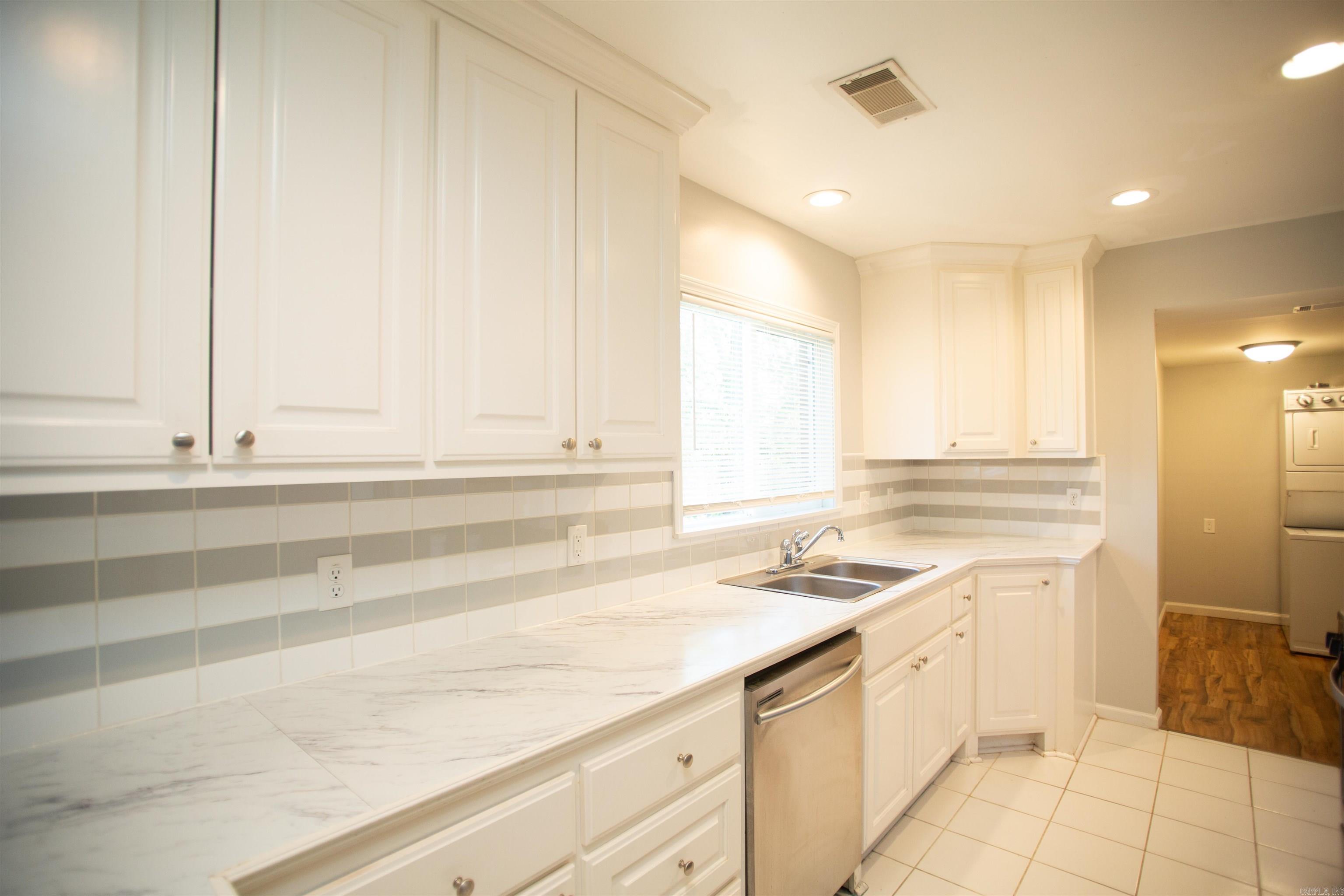 COOLWOOD - Residential