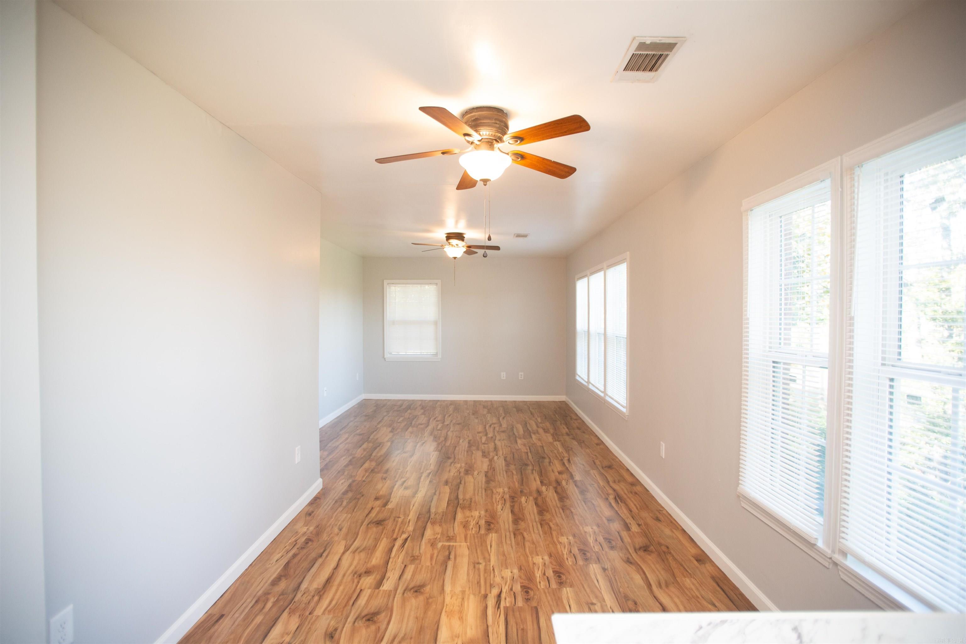 COOLWOOD - Residential