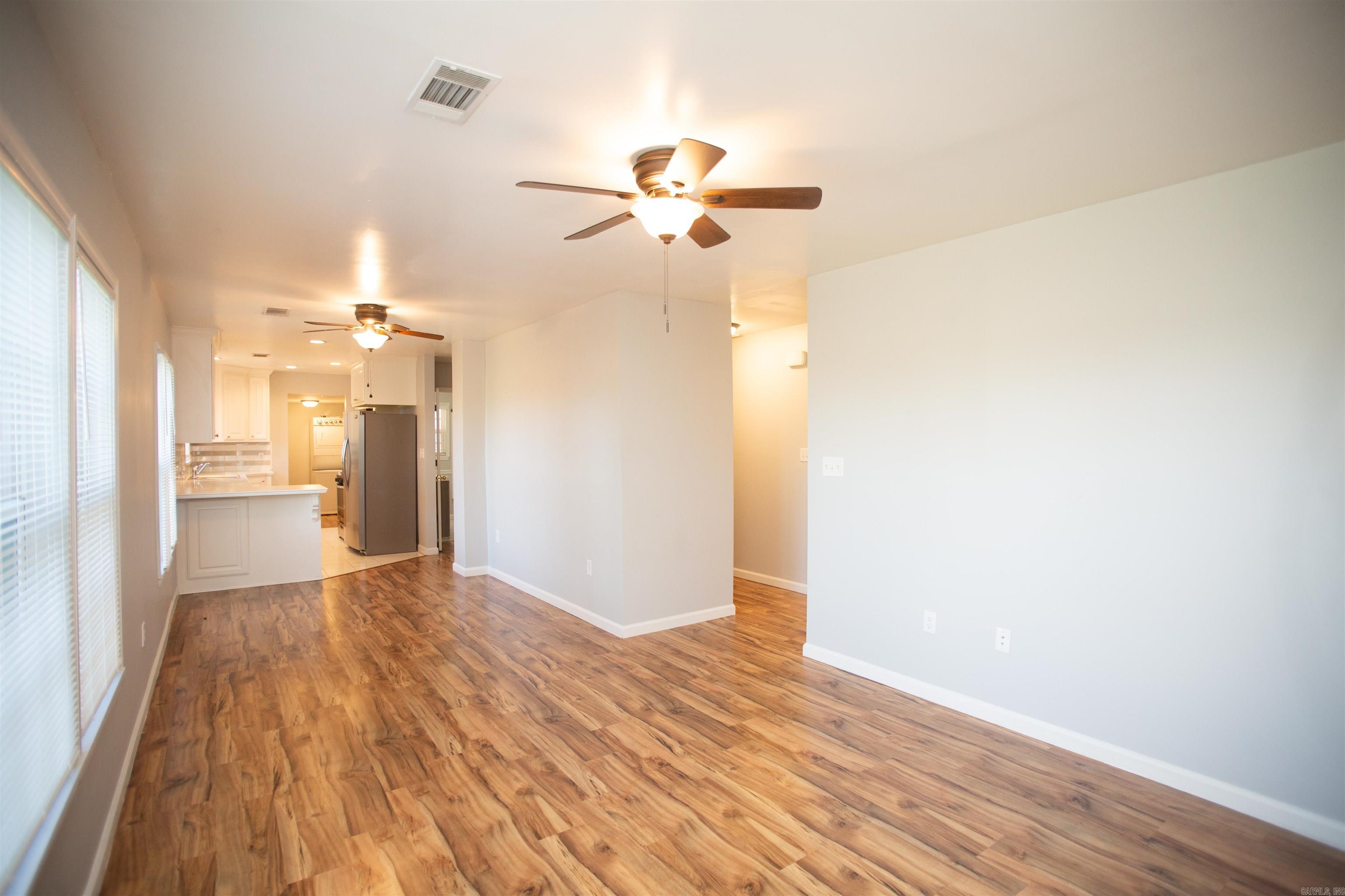 COOLWOOD - Residential