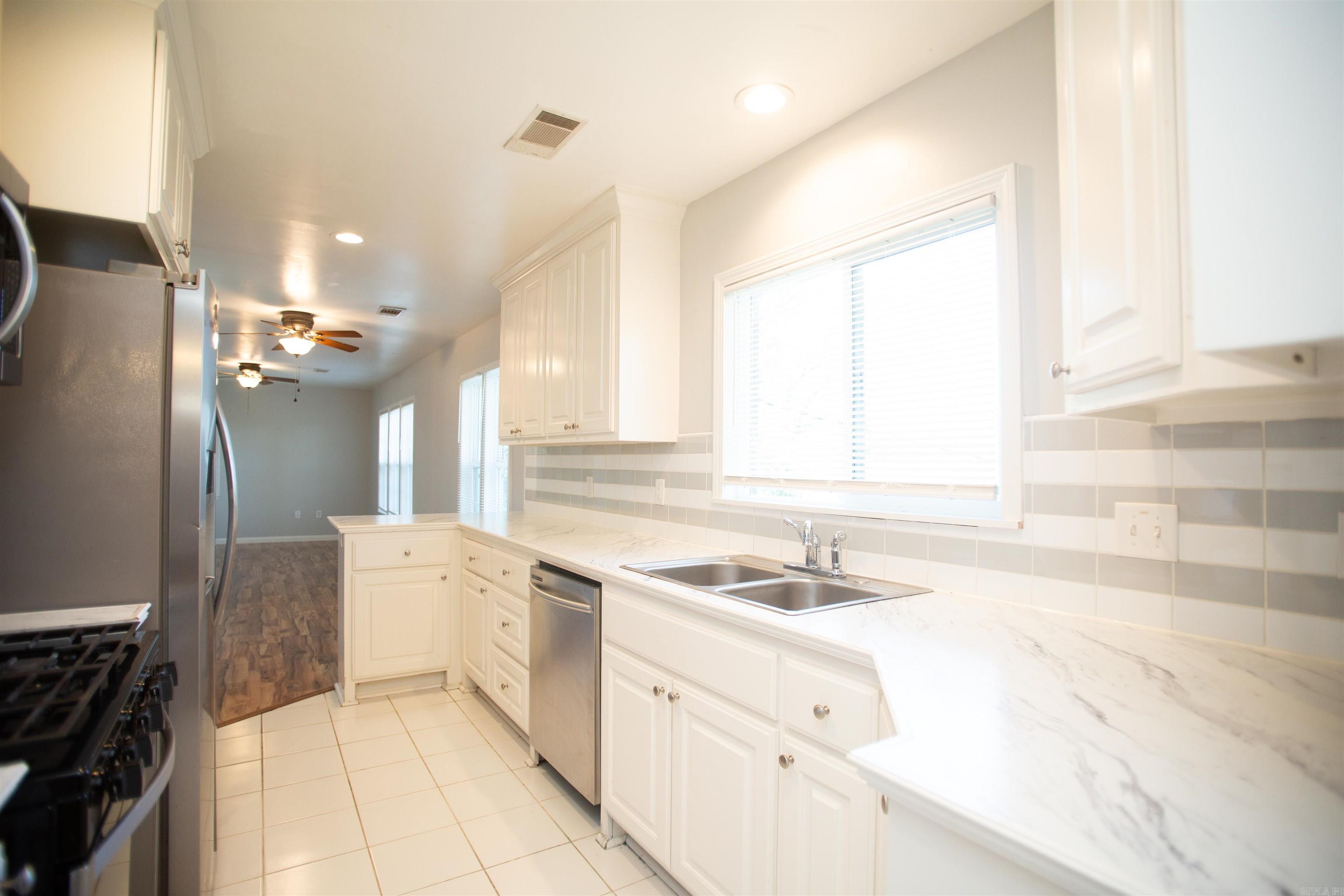 COOLWOOD - Residential