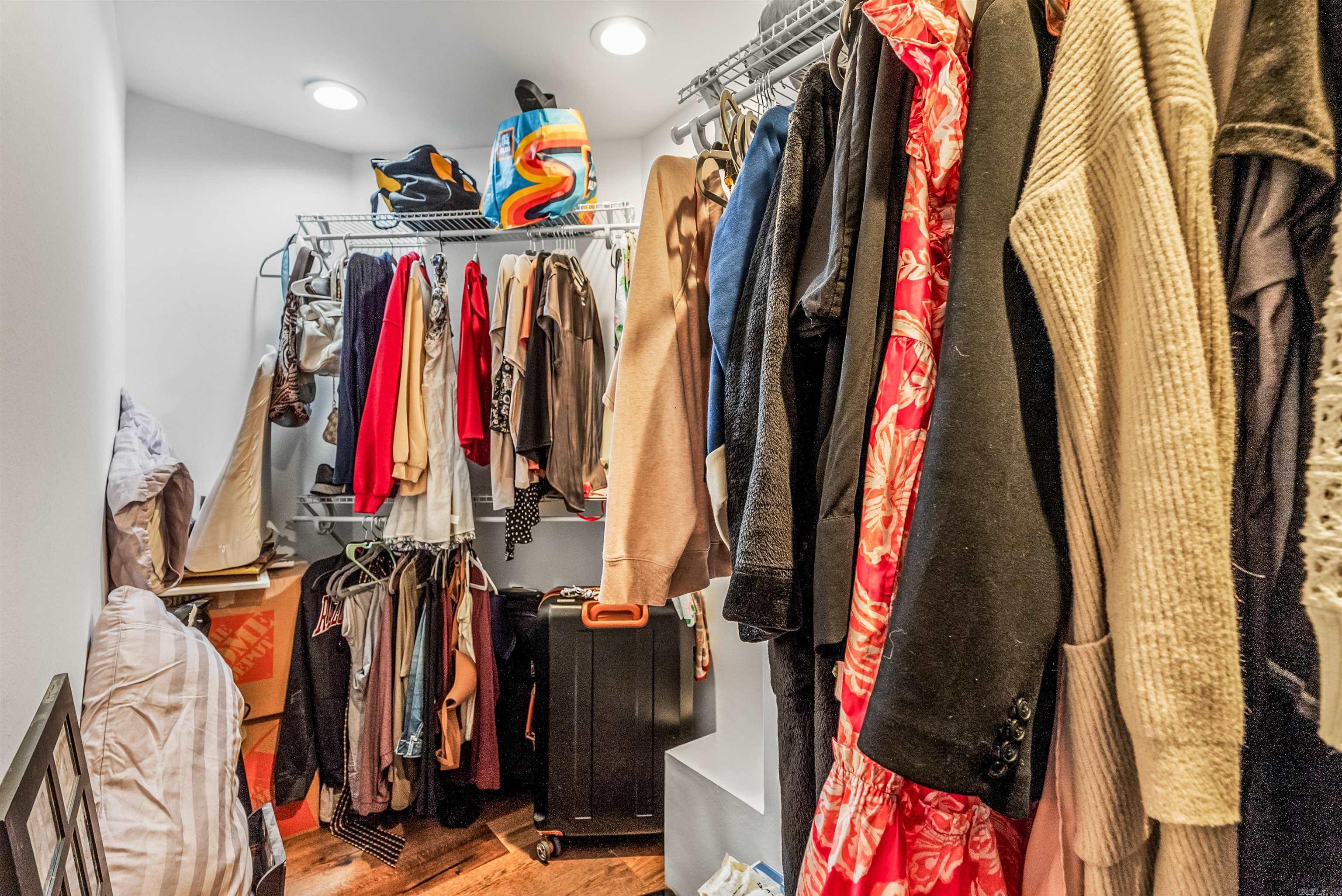 PARK HILL - Residential