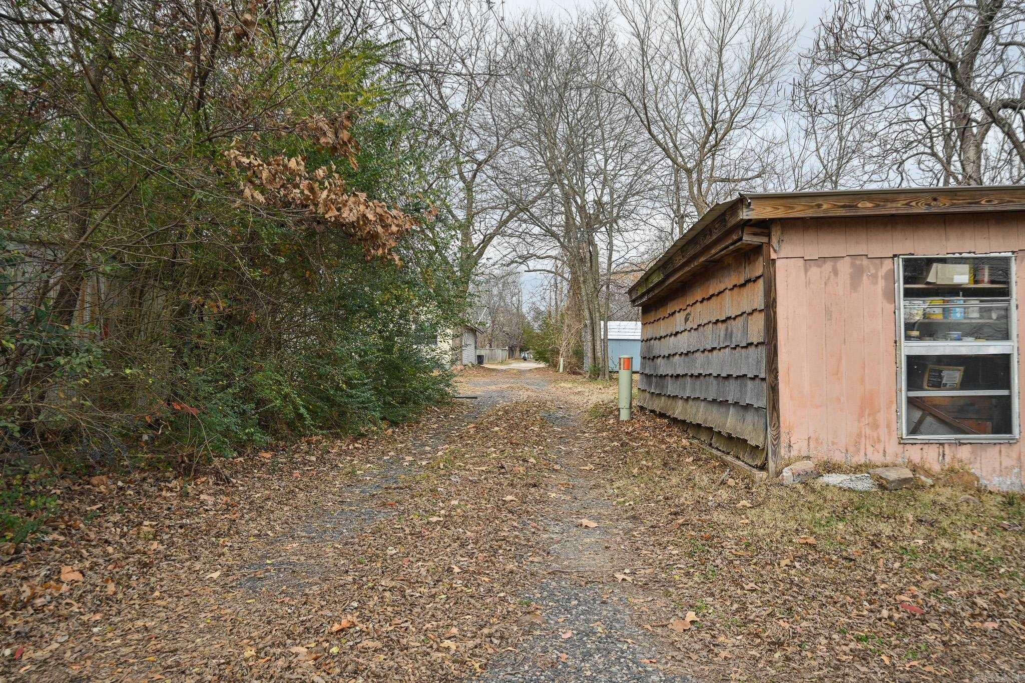 Mena Original - Residential