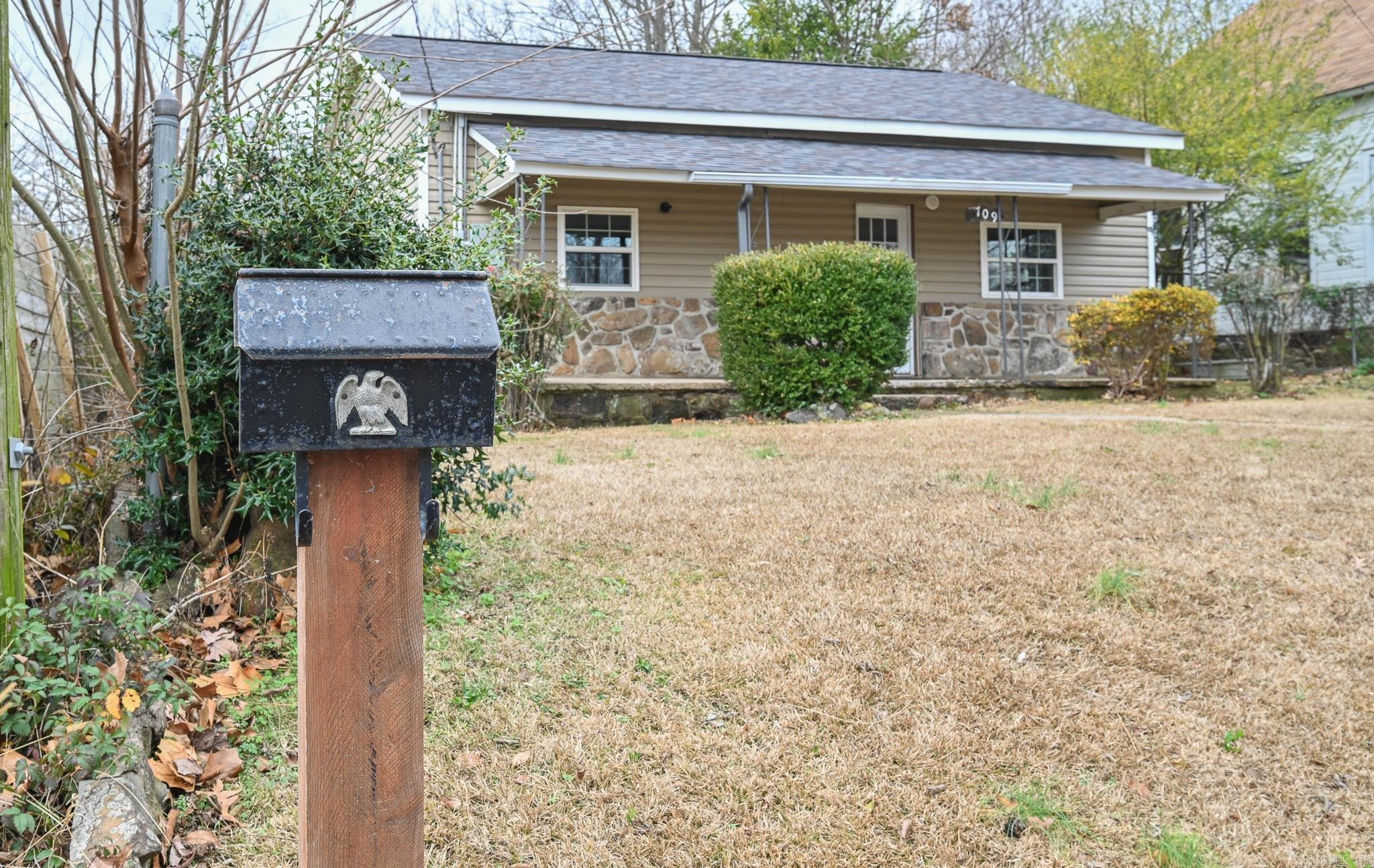 Mena Original - Residential