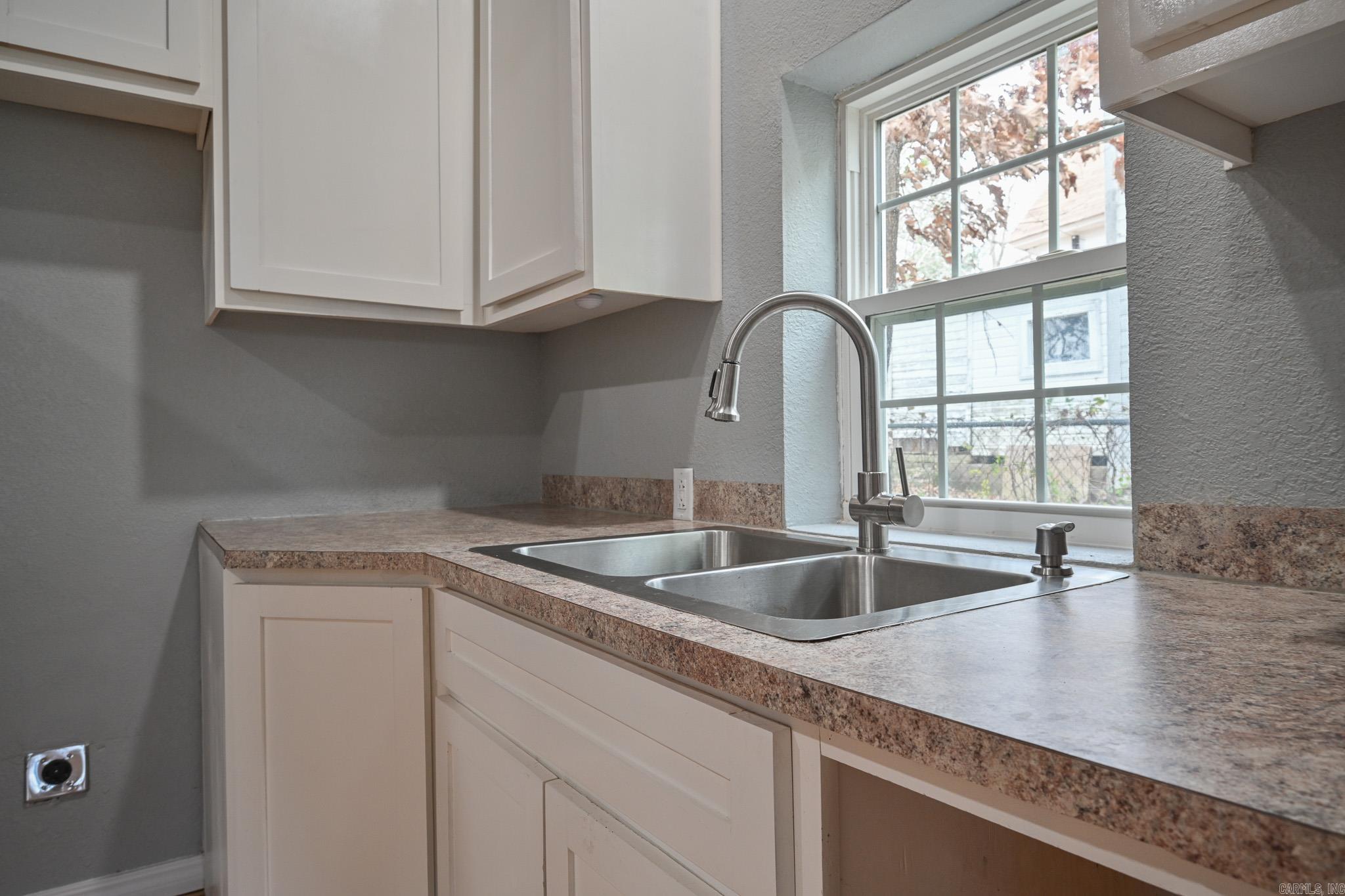 Mena Original - Residential