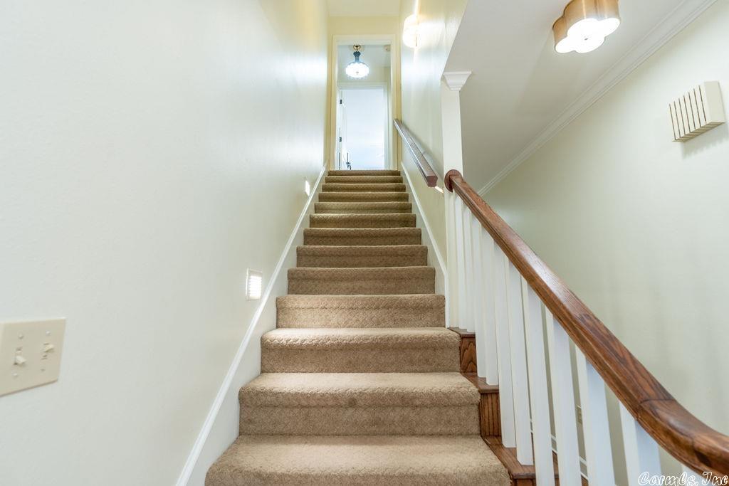 RIVER OAKS - Residential