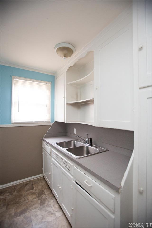 Hill Crest - Residential Lease