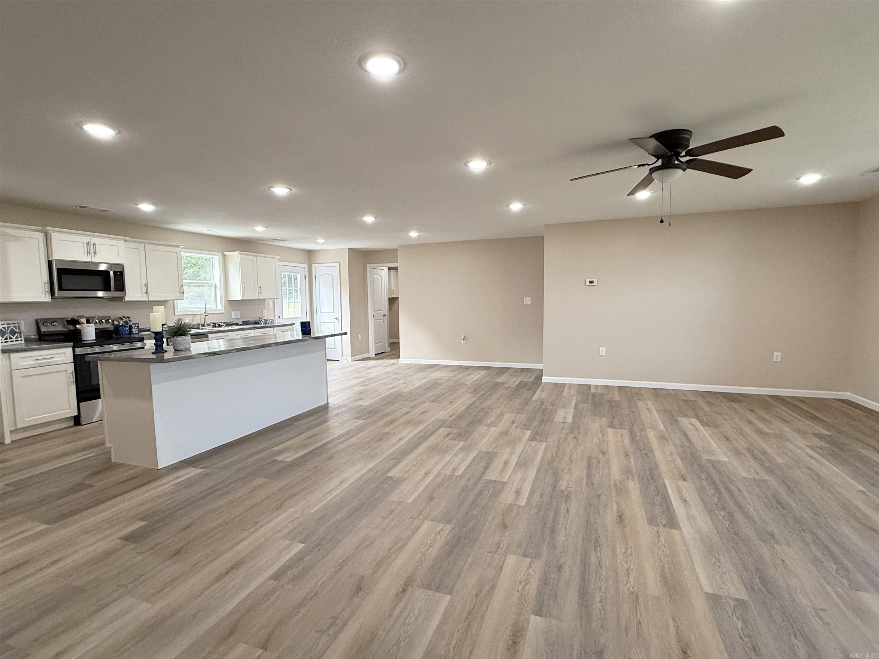 DEER RIDGE - Residential
