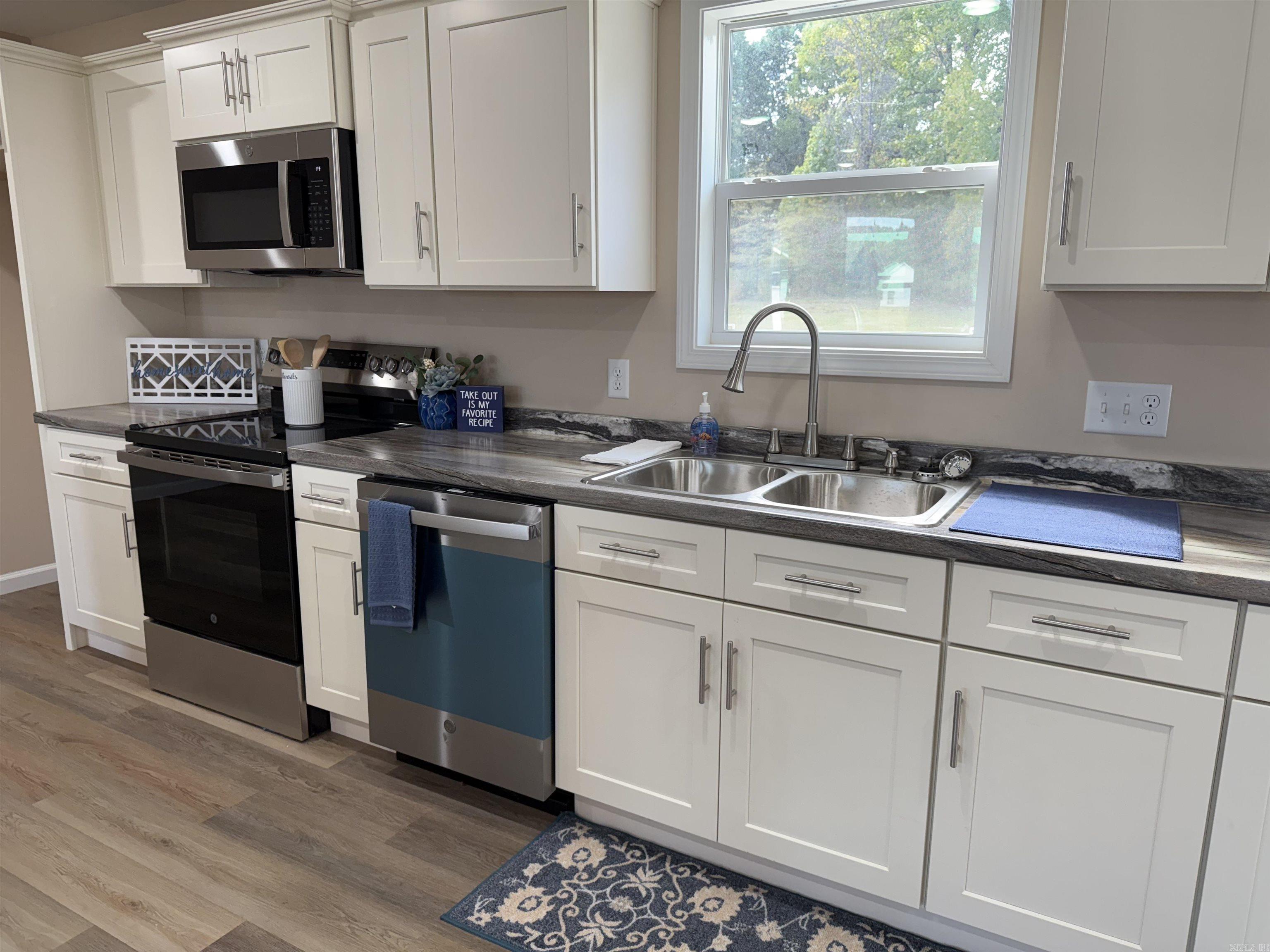 DEER RIDGE - Residential