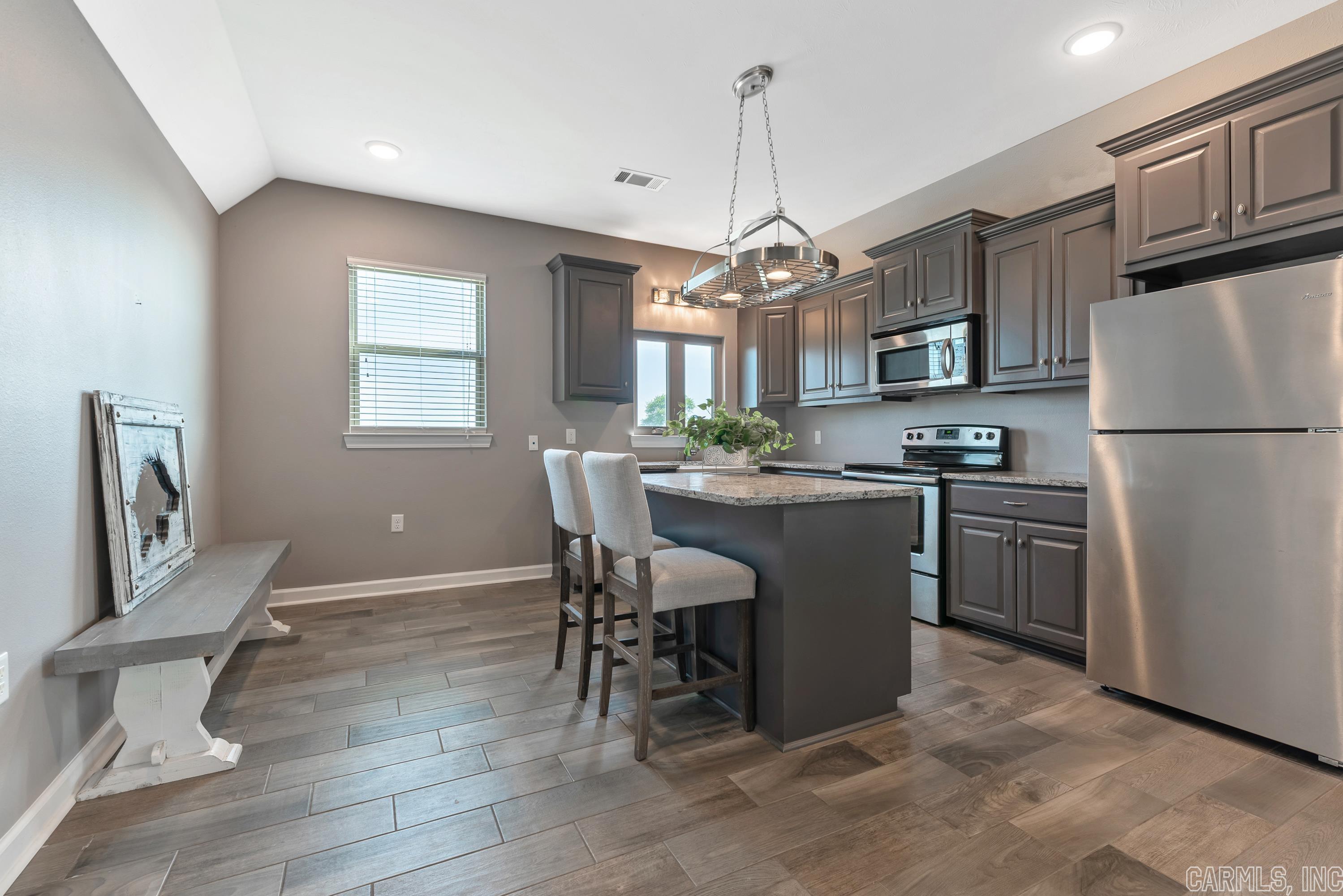 BLUE HOLE ESTATES - Residential