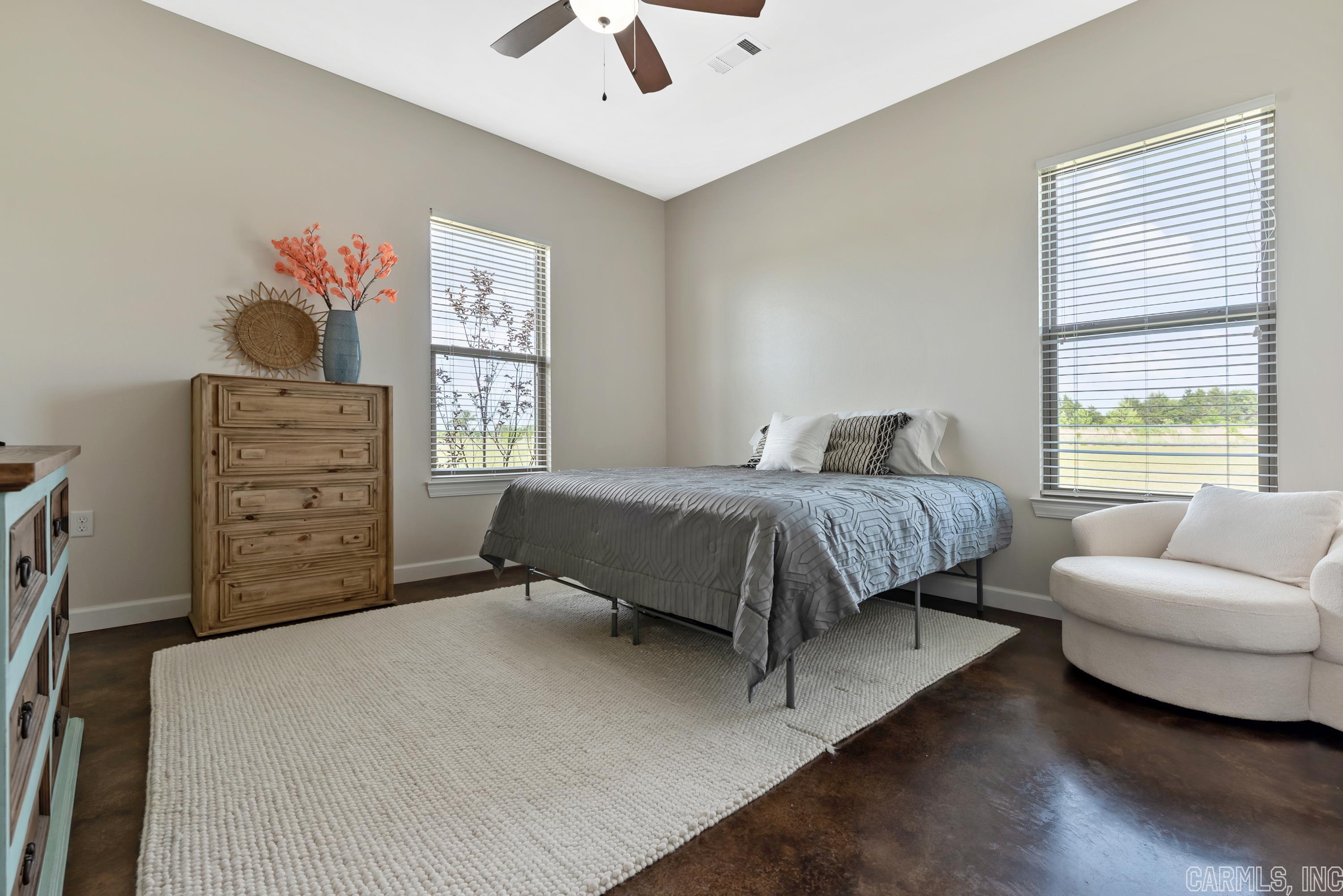 BLUE HOLE ESTATES - Residential