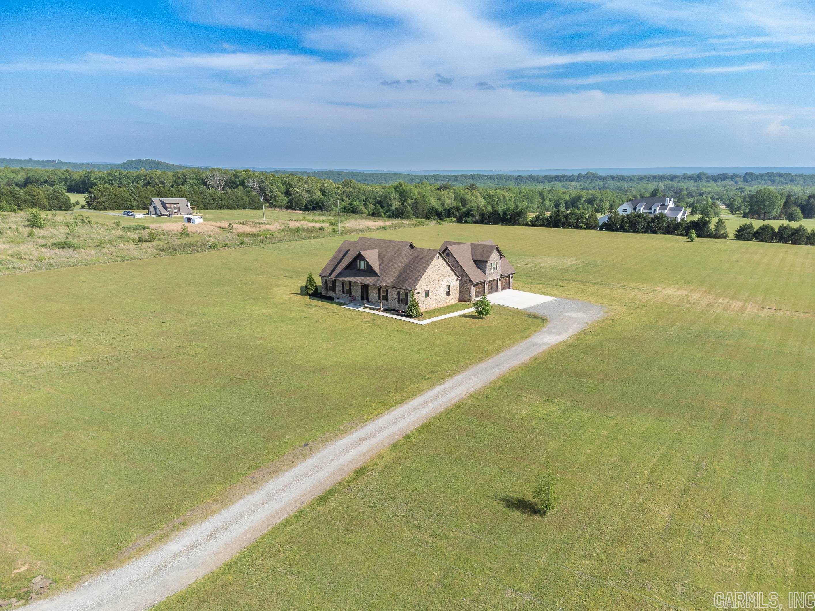 BLUE HOLE ESTATES - Residential