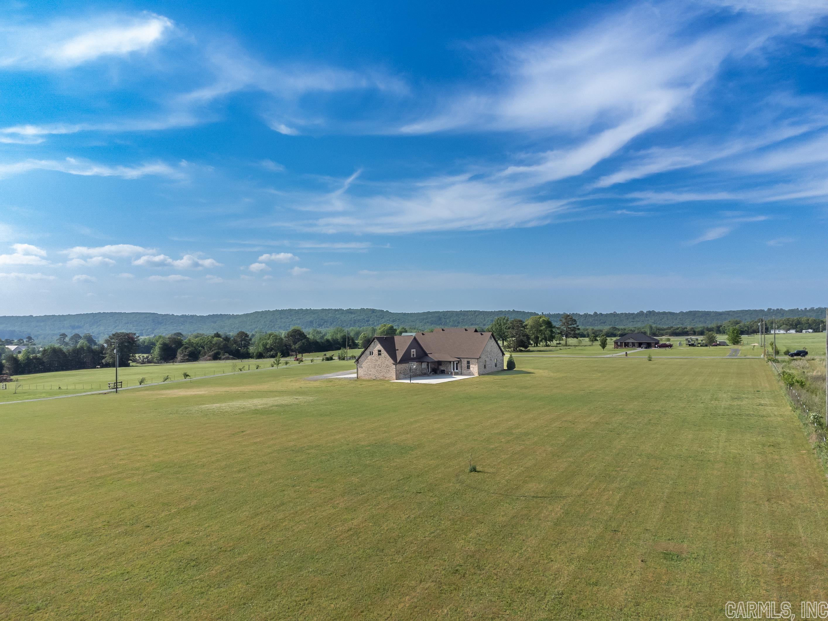 BLUE HOLE ESTATES - Residential